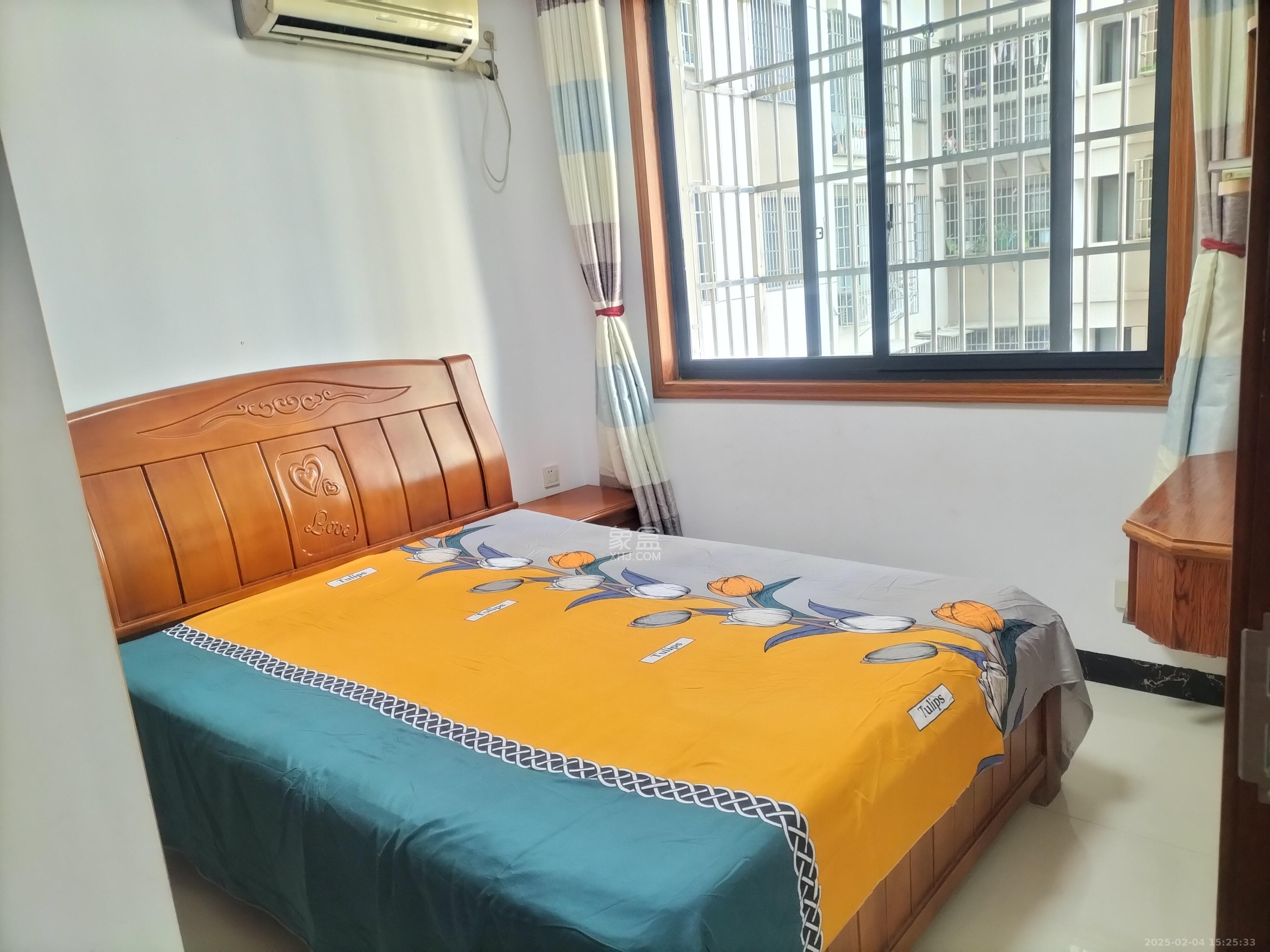 嘉顺苑 2室2厅1卫 2000.0元/月 嘉顺苑 2室2厅1卫 2000.0元/月室内图