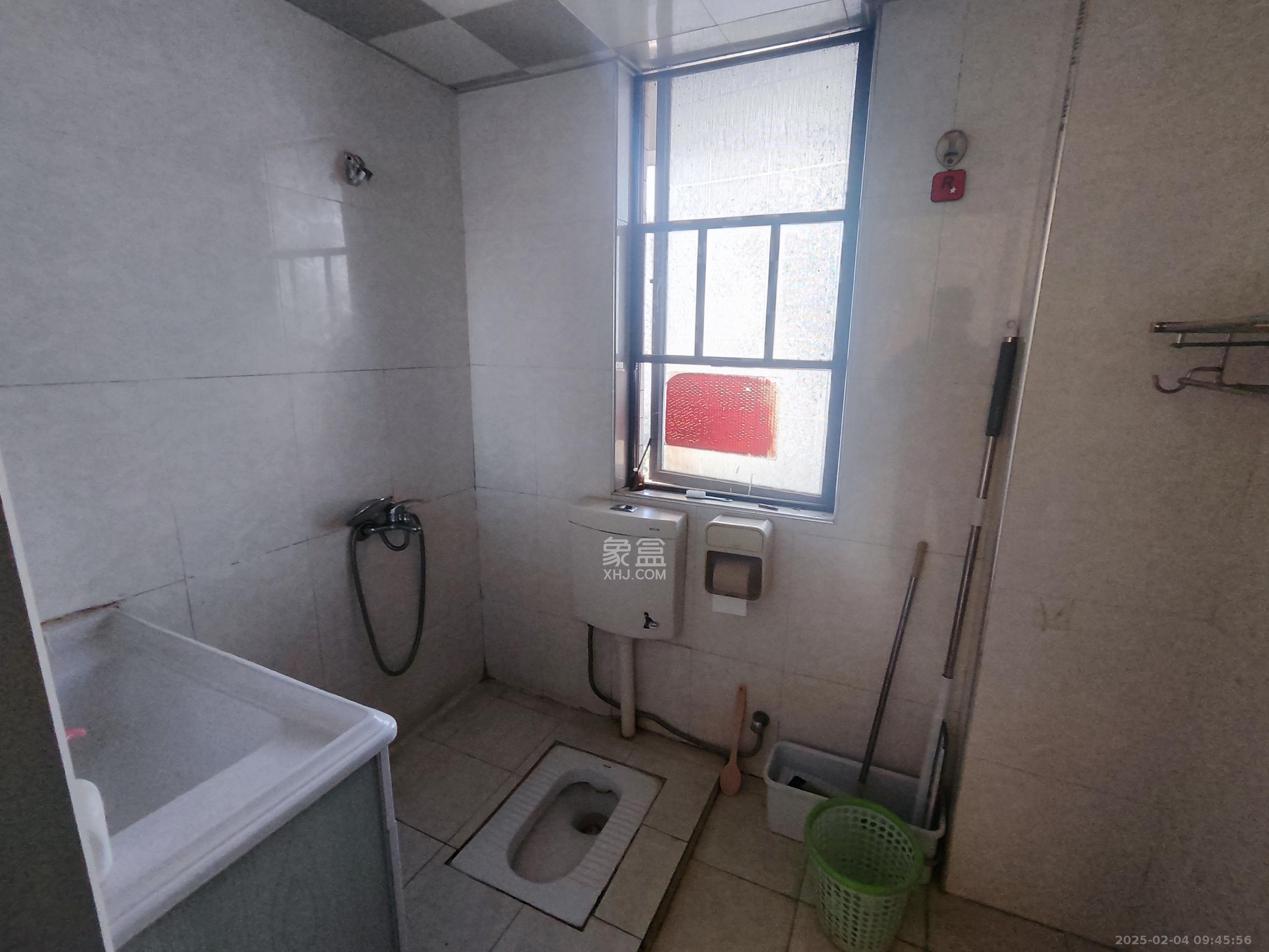 长大彩虹都  2室1厅1卫    2200.0元/月 长大彩虹都  2室1厅1卫    2200.0元/月室内图