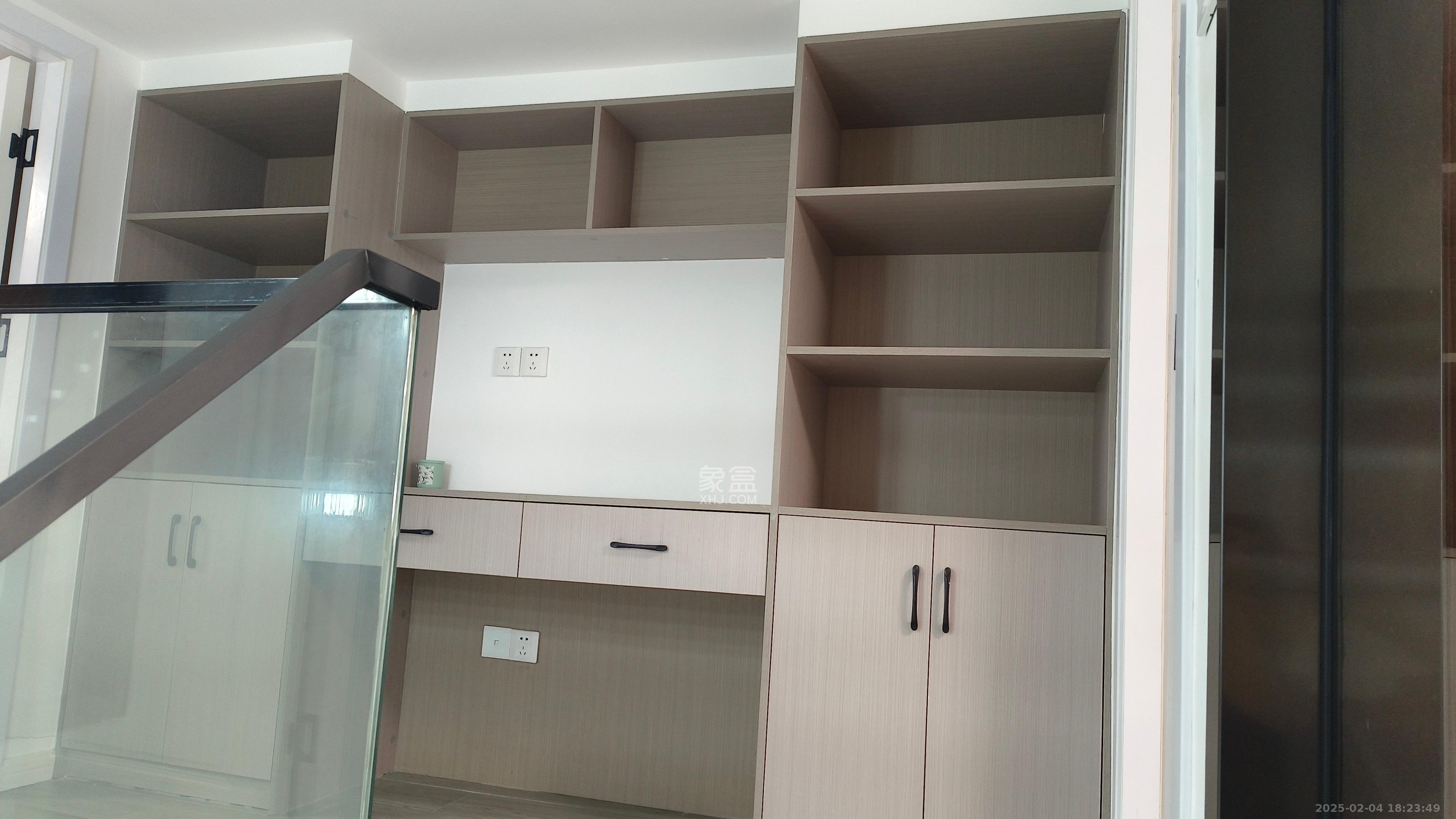 海伦春天 2室2厅1卫 1700.0元/月 海伦春天 2室2厅1卫 1700.0元/月室内图