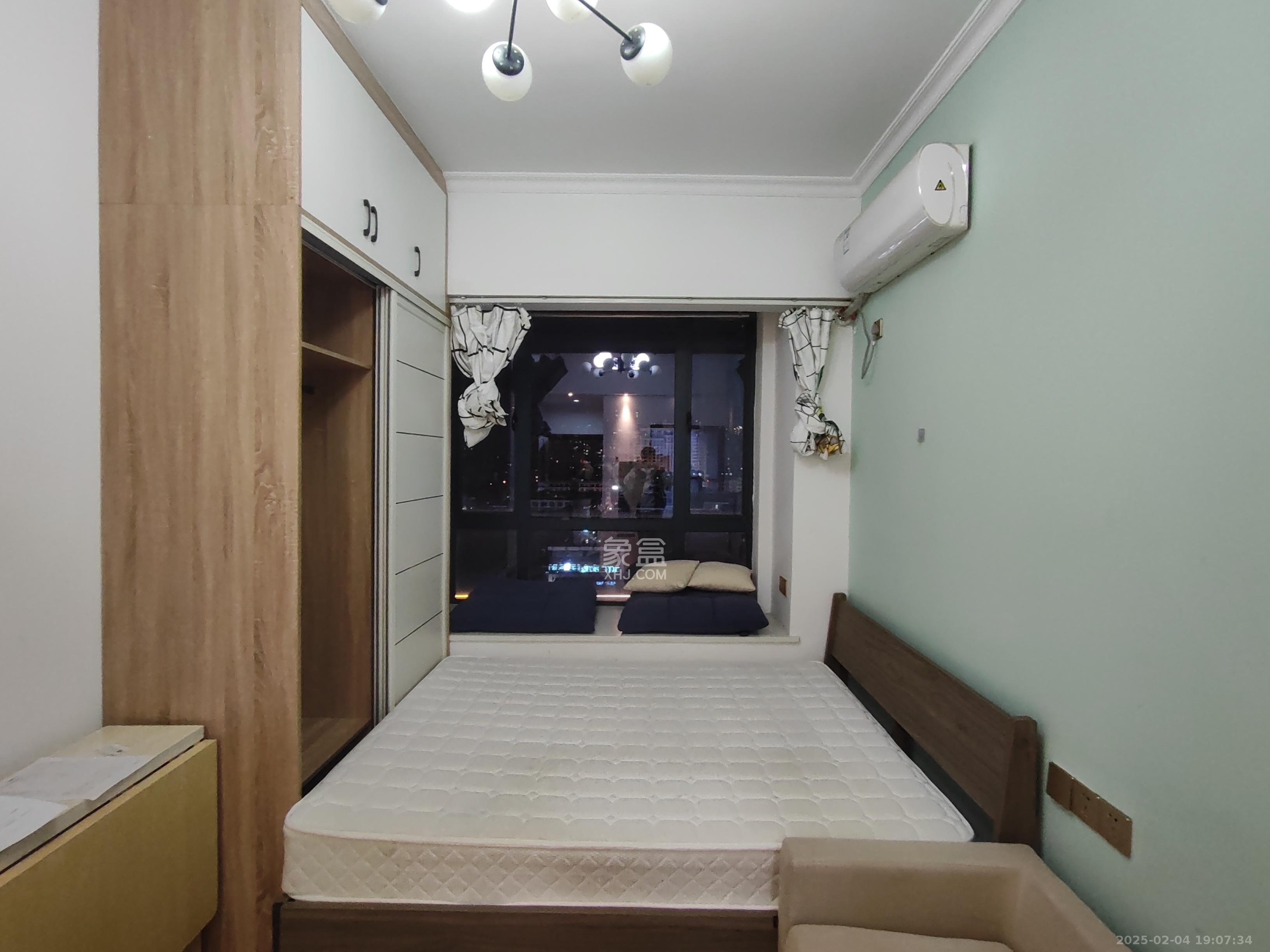 洋湖时代 1室0厅0卫 1100.0元/月 洋湖时代 1室0厅0卫 1100.0元/月室内图