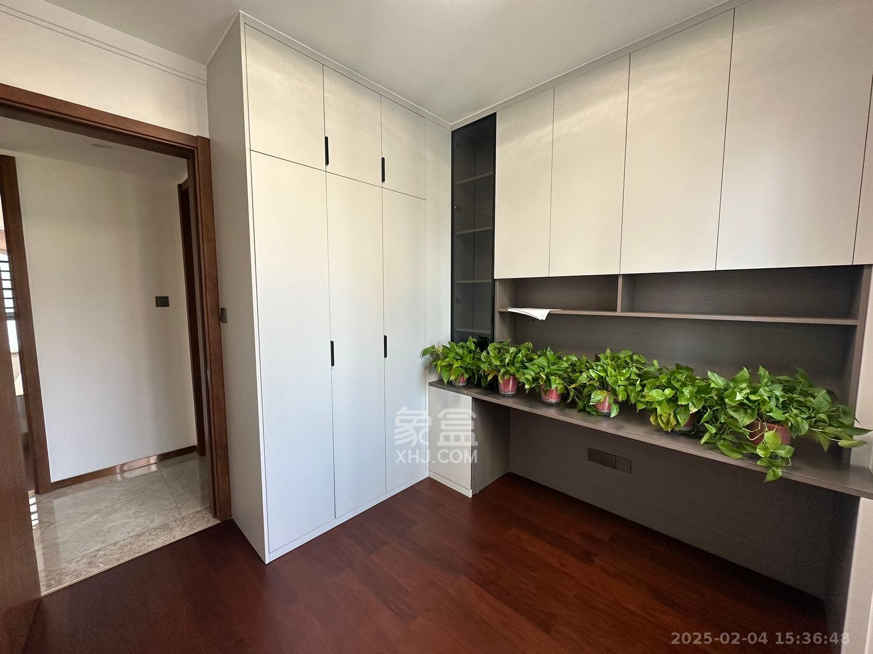 梅溪悦章 4室2厅2卫 4500.0元/月 梅溪悦章 4室2厅2卫 4500.0元/月室内图