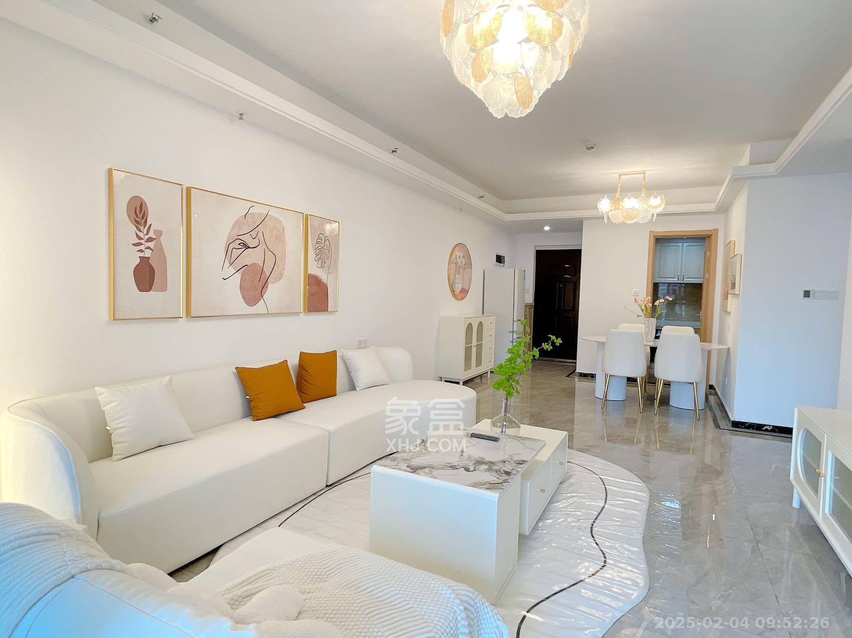 青青家园 1室0厅0卫 990.0元/月 青青家园 1室0厅0卫 990.0元/月室内图