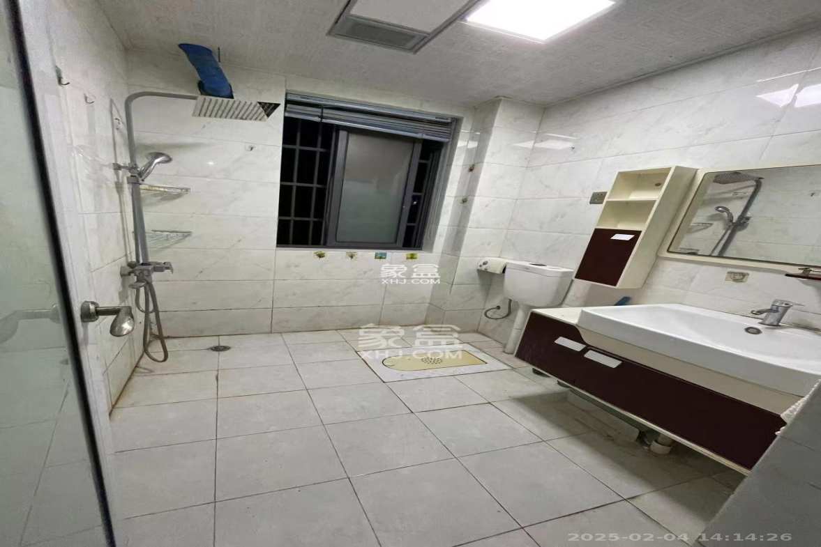 晟通城 2室2厅1卫 1500.0元/月 晟通城 2室2厅1卫 1500.0元/月室内图