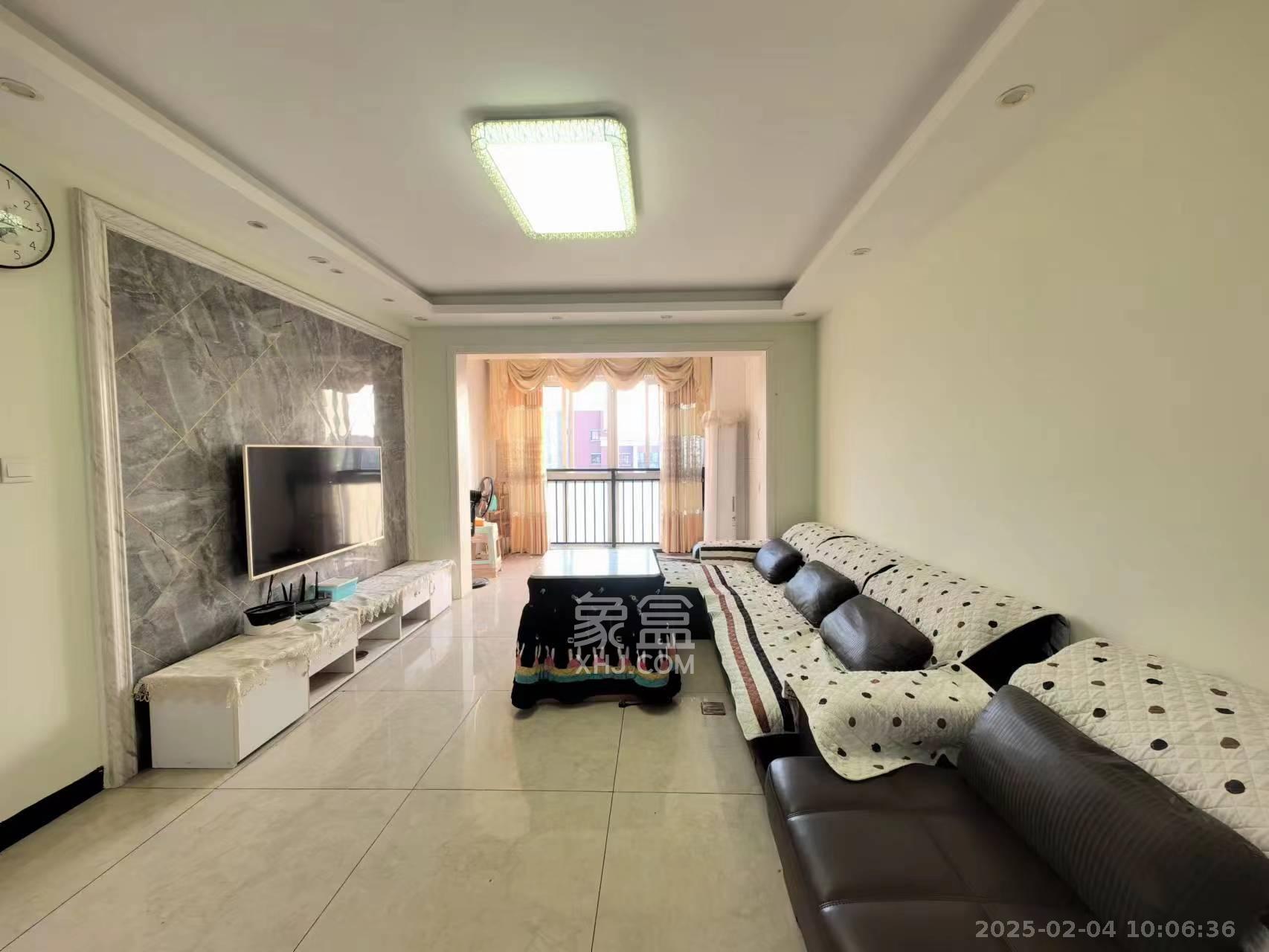 山水湾  3室2厅1卫    1900.0元/月 山水湾  3室2厅1卫    1900.0元/月室内图