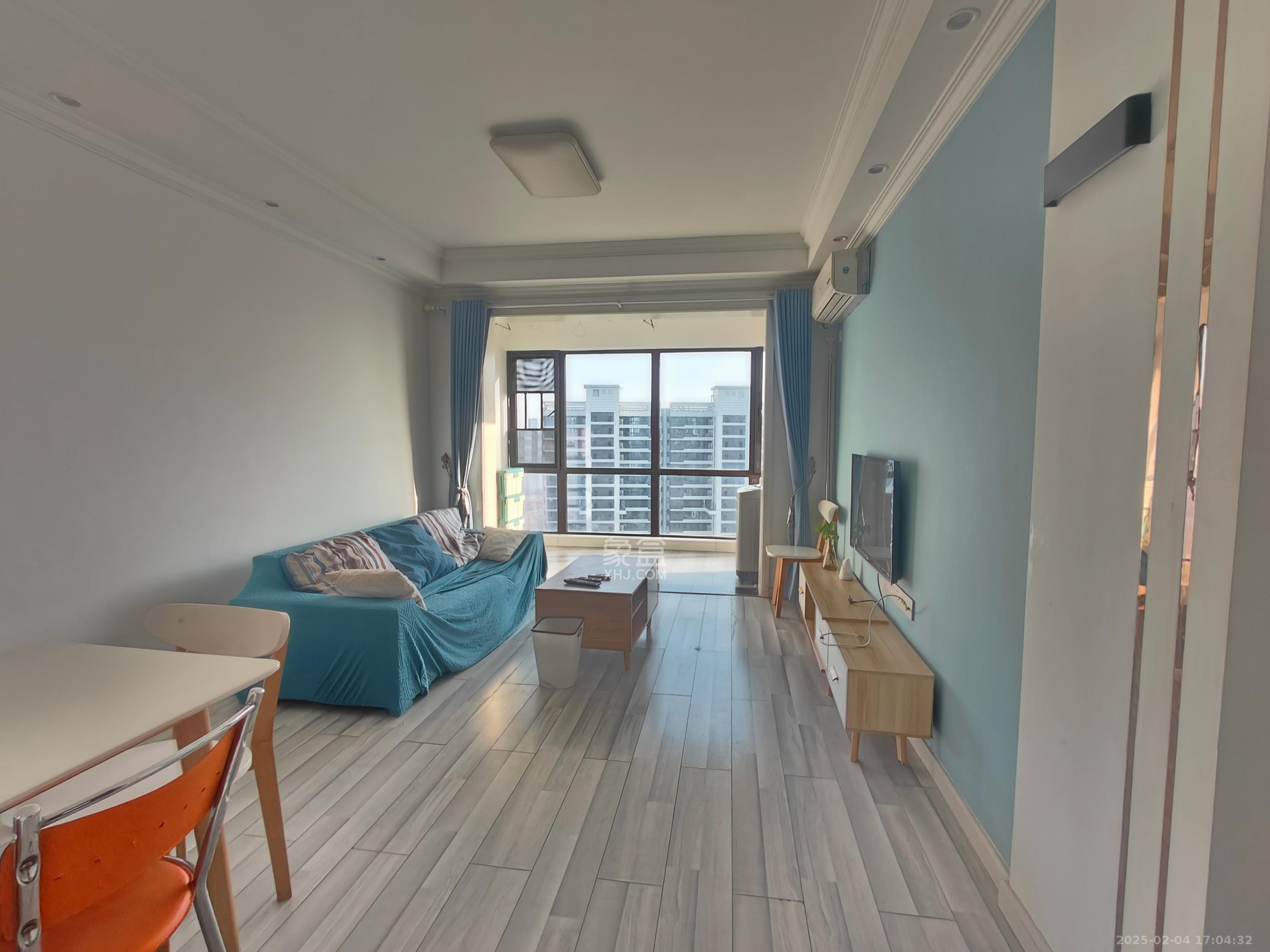 保利西海岸B区 2室1厅1卫 2700.0元/月 保利西海岸B区 2室1厅1卫 2700.0元/月室内图