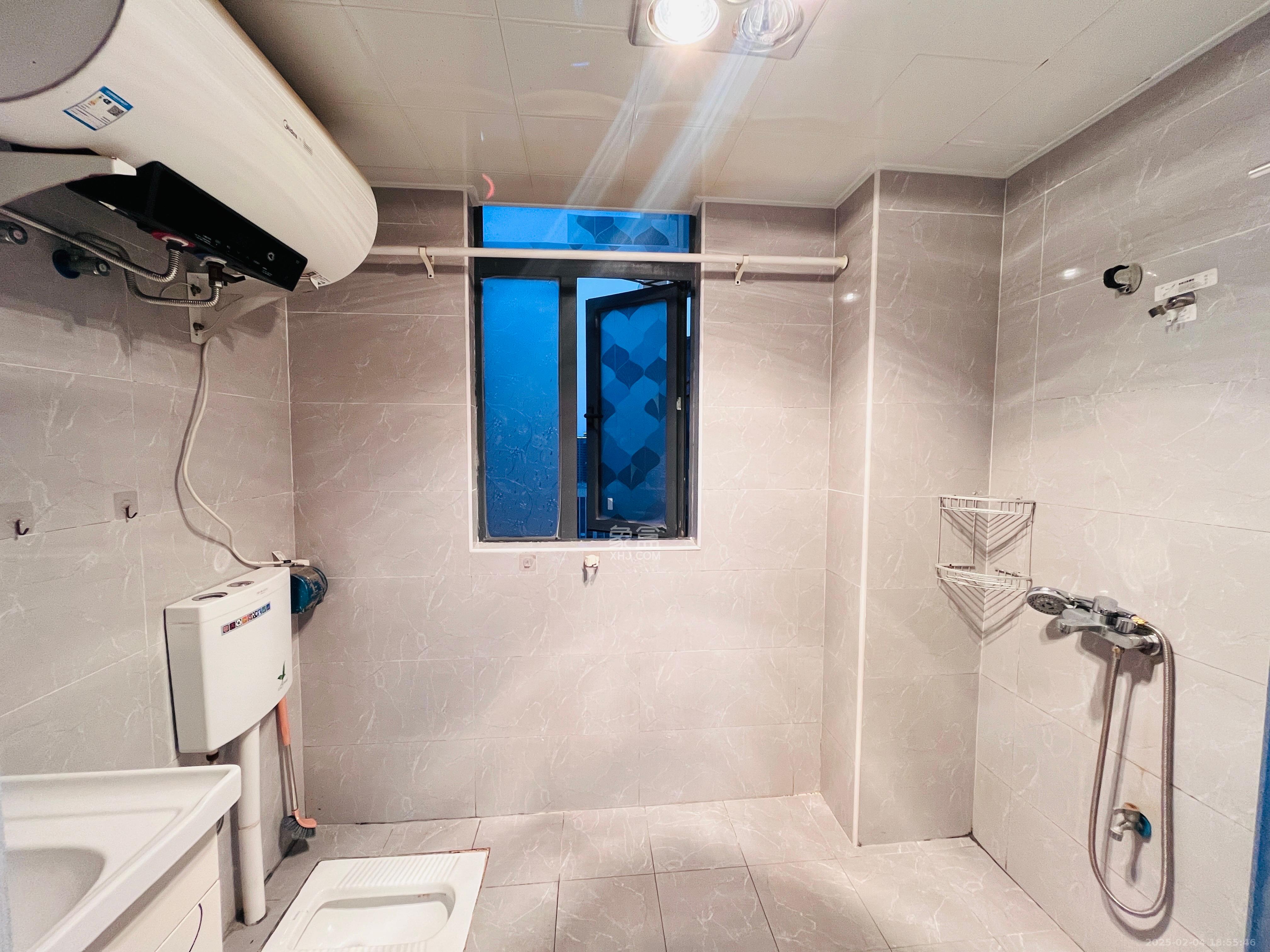 明大佳园 1室1厅1卫 1600.0元/月 明大佳园 1室1厅1卫 1600.0元/月室内图