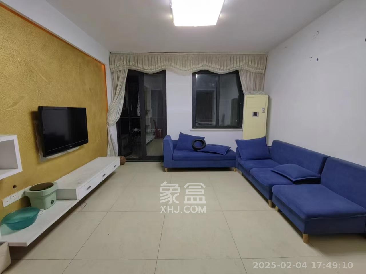 绿城桂花城  3室2厅2卫    2500.0元/月 绿城桂花城  3室2厅2卫    2500.0元/月室内图