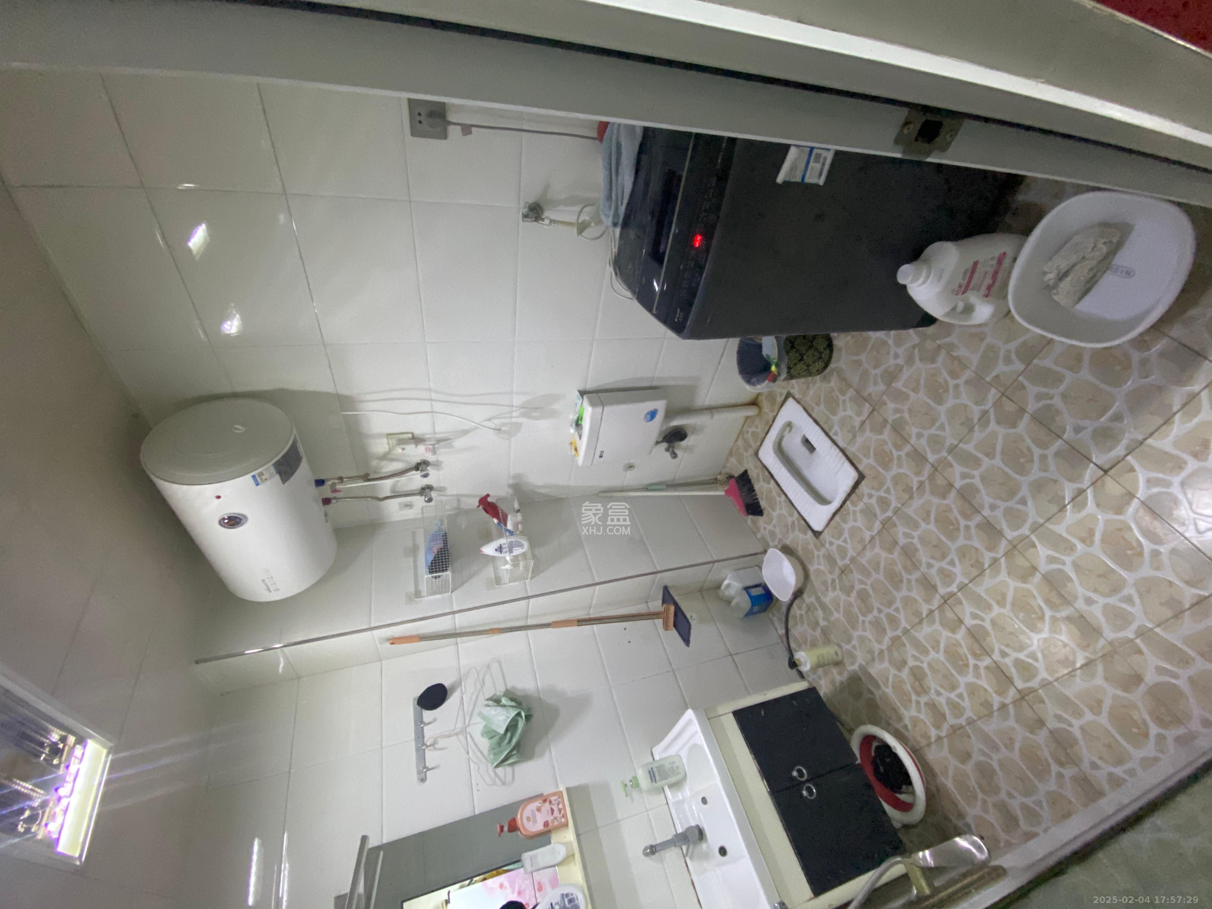 地华梅溪湖畔 2室2厅1卫 2100.0元/月 地华梅溪湖畔 2室2厅1卫 2100.0元/月室内图