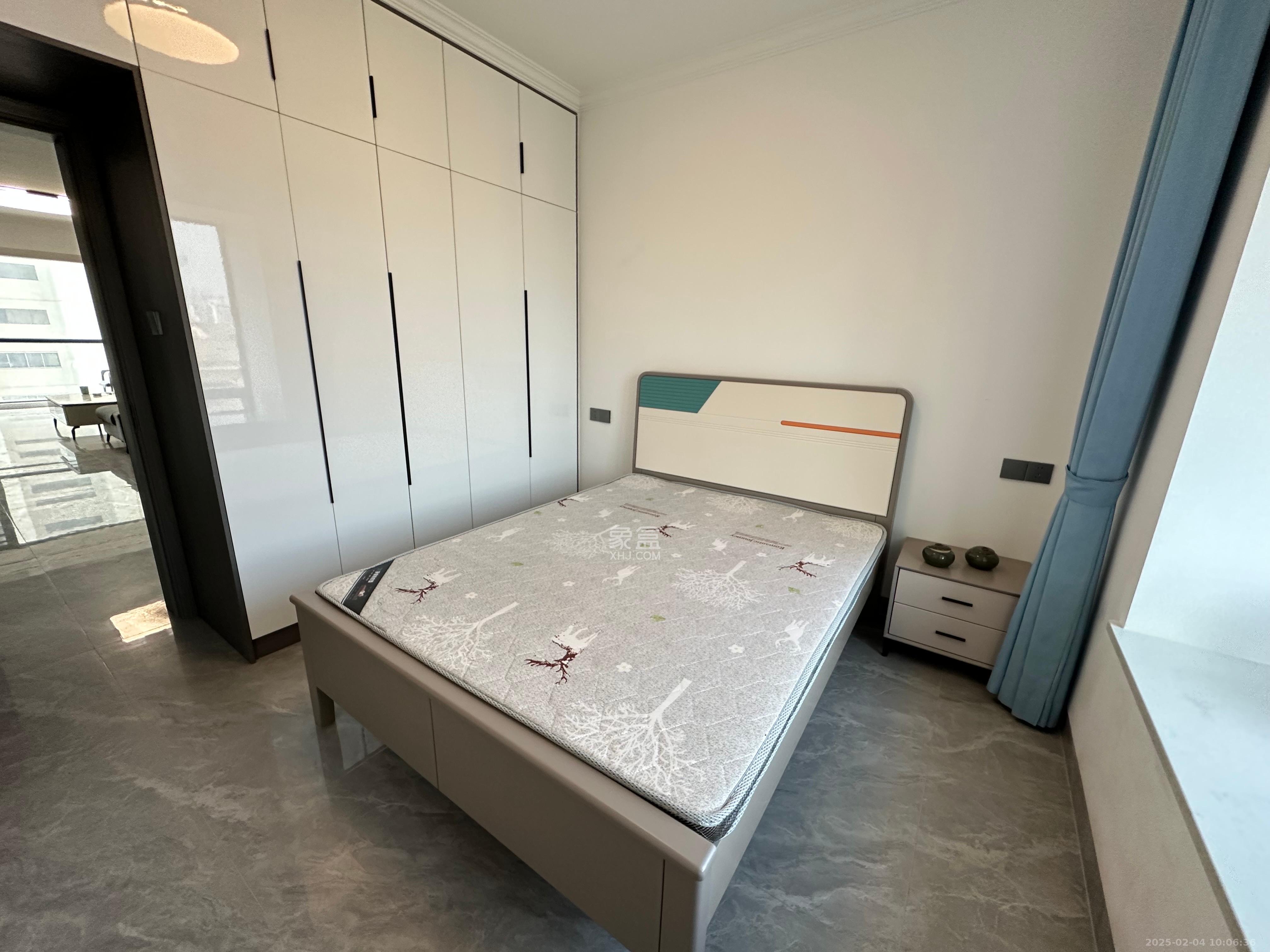 谷峰安置小区(惟德园) 3室2厅2卫 2800.0元/月 谷峰安置小区(惟德园) 3室2厅2卫 2800.0元/月室内图