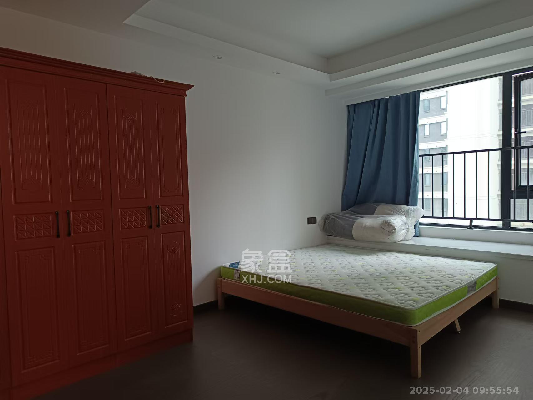 旭辉铂宸府  3室2厅2卫   2800.00元/月室内图