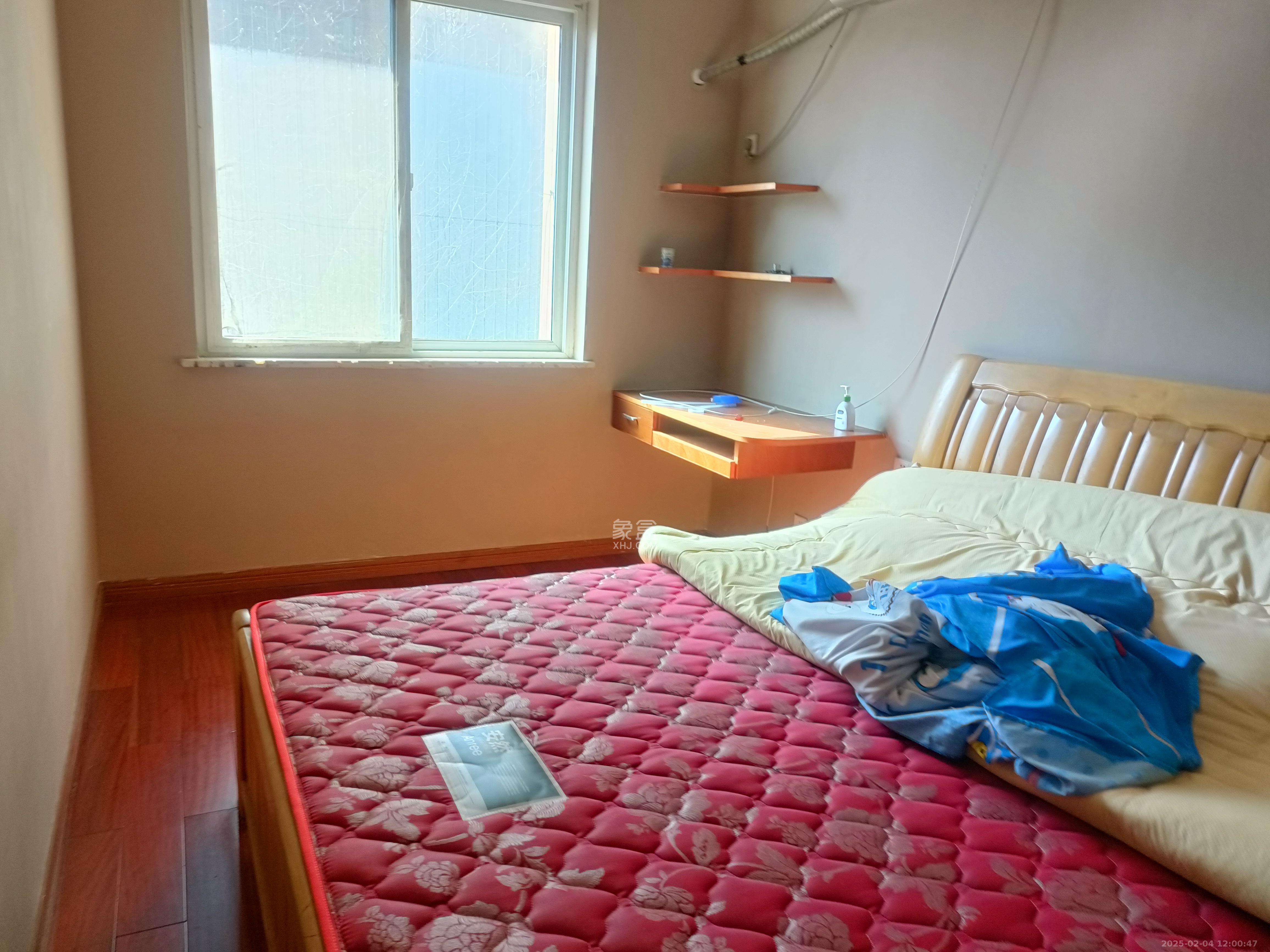 博雅湘水湾 3室2厅2卫 2000.0元/月 博雅湘水湾 3室2厅2卫 2000.0元/月室内图