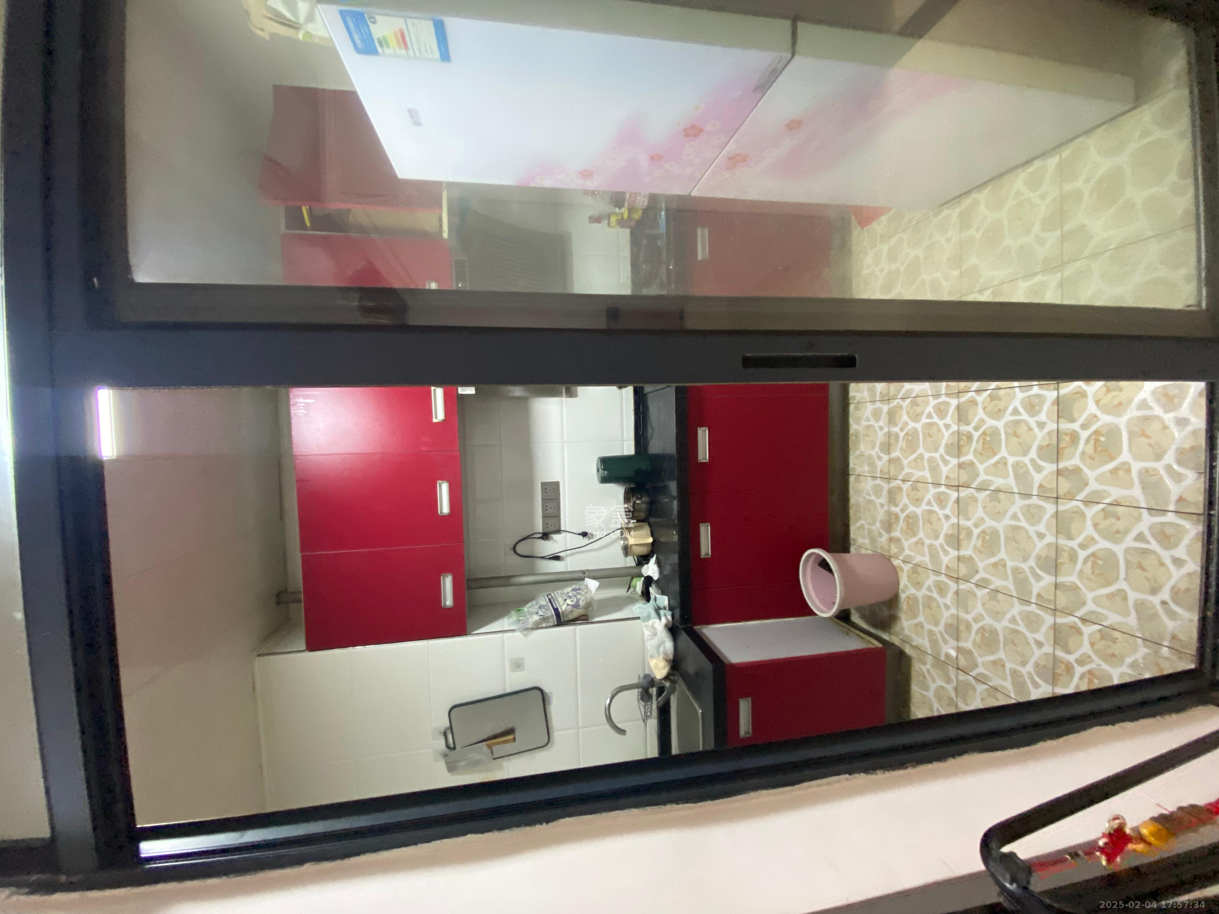 地华梅溪湖畔 2室2厅1卫 2100.0元/月 地华梅溪湖畔 2室2厅1卫 2100.0元/月室内图