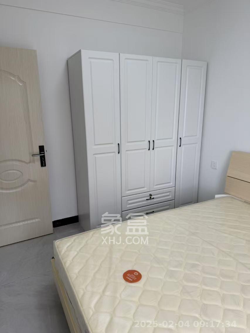 五矿紫湖香醍 3室1厅1卫 2500.0元/月 五矿紫湖香醍 3室1厅1卫 2500.0元/月室内图