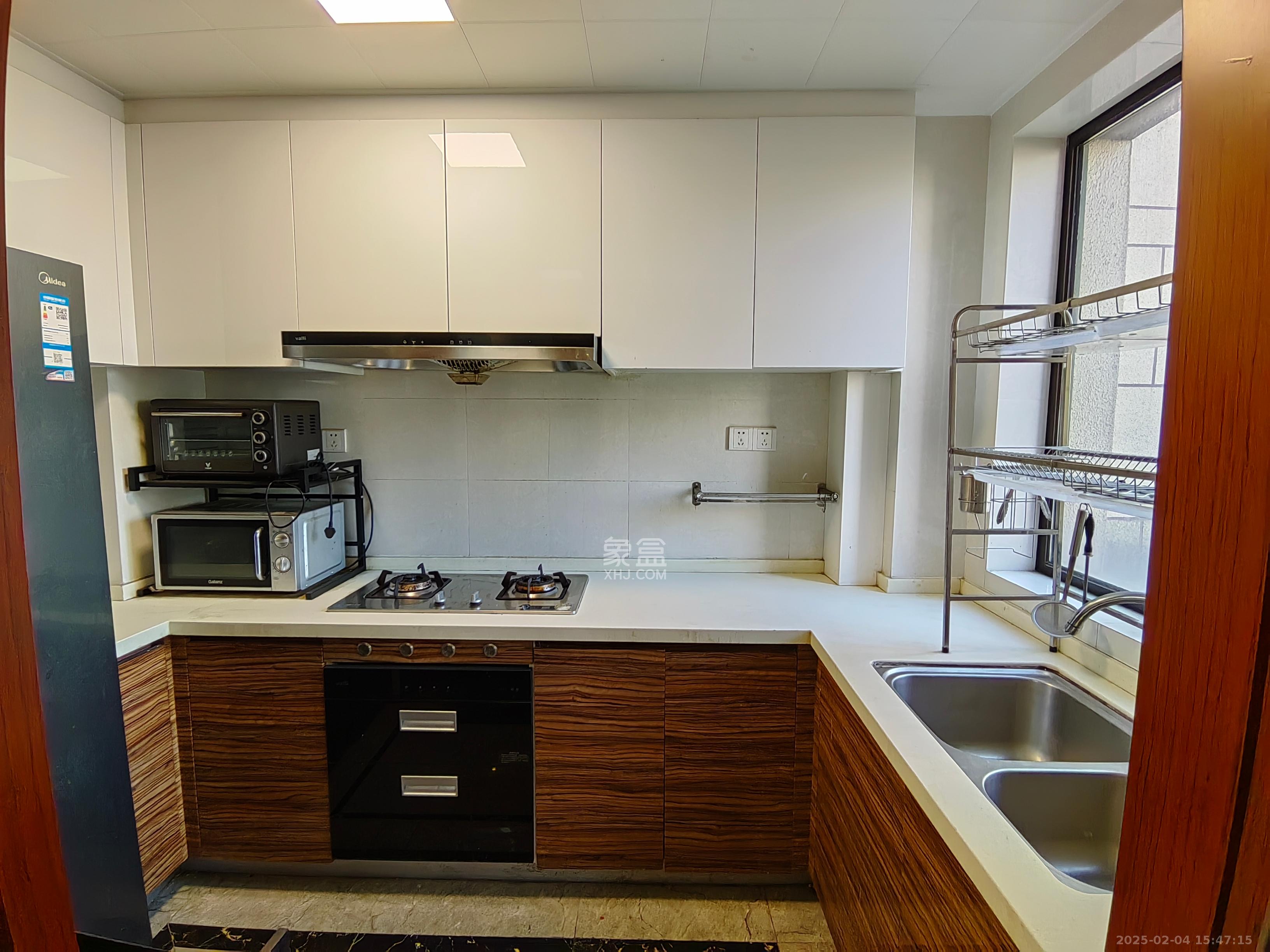 中海新城熙岸(中信新城五期) 4室2厅2卫 2750.0元/月 中海新城熙岸(中信新城五期) 4室2厅2卫 2750.0元/月室内图