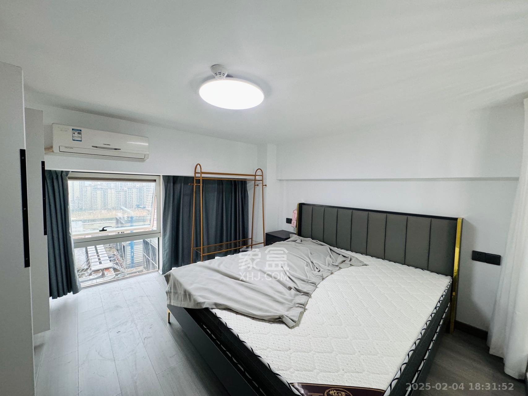 中建嘉和城  2室1厅1卫   2200.00元/月室内图