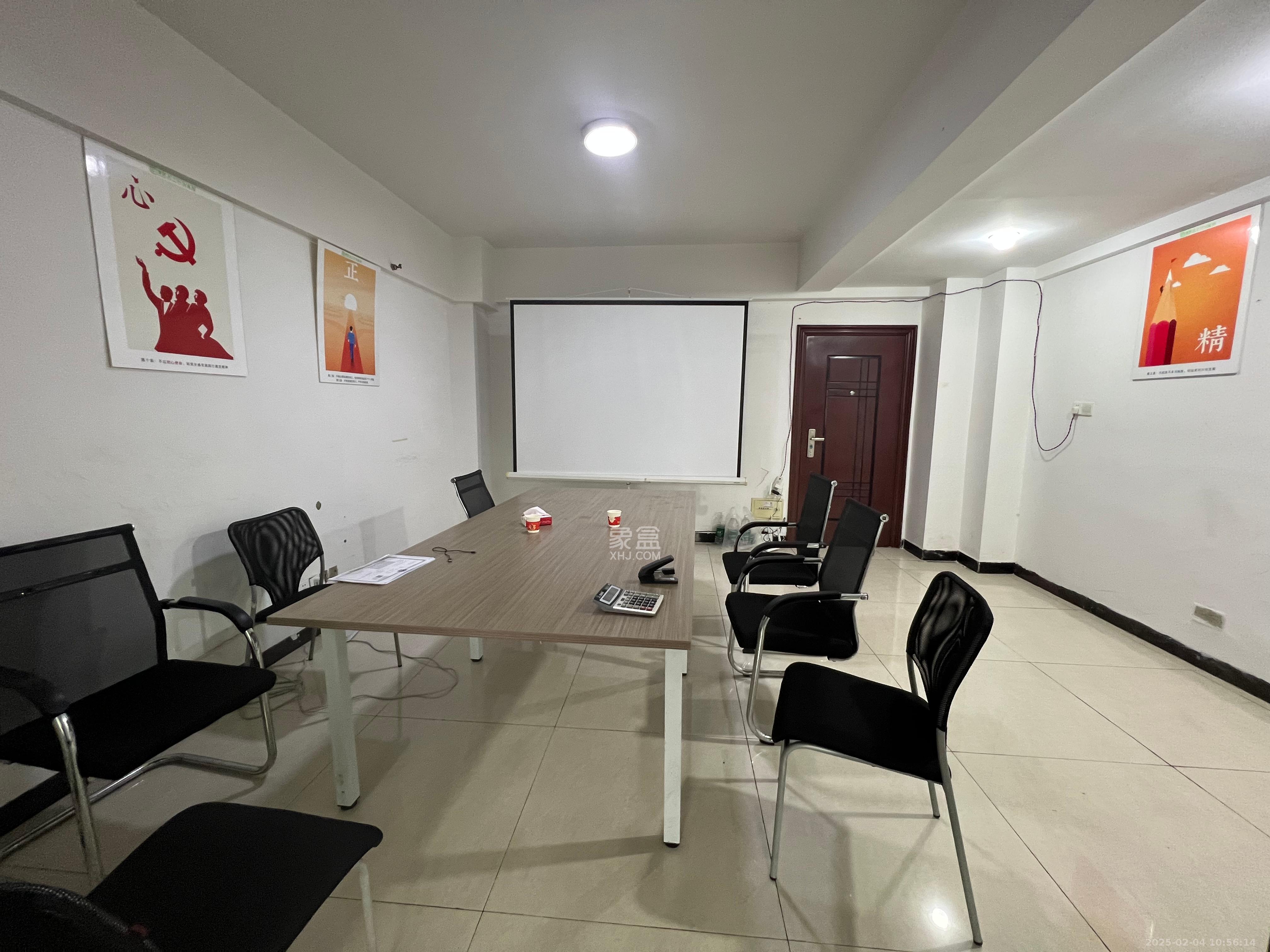 天骄福邸 1室1厅1卫 1700.0元/月 天骄福邸 1室1厅1卫 1700.0元/月室内图