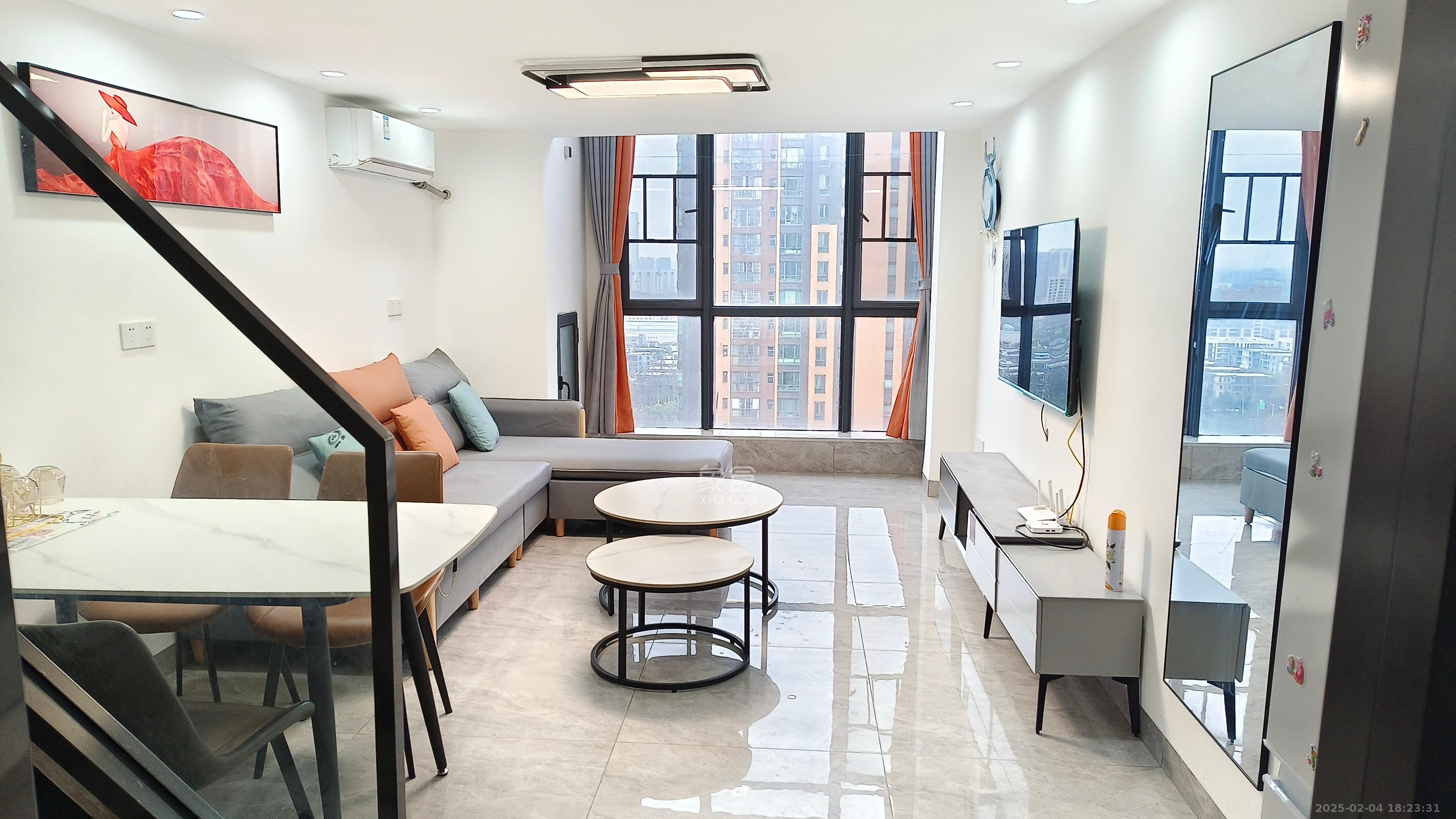 海伦春天 2室2厅1卫 1700.0元/月 海伦春天 2室2厅1卫 1700.0元/月室内图