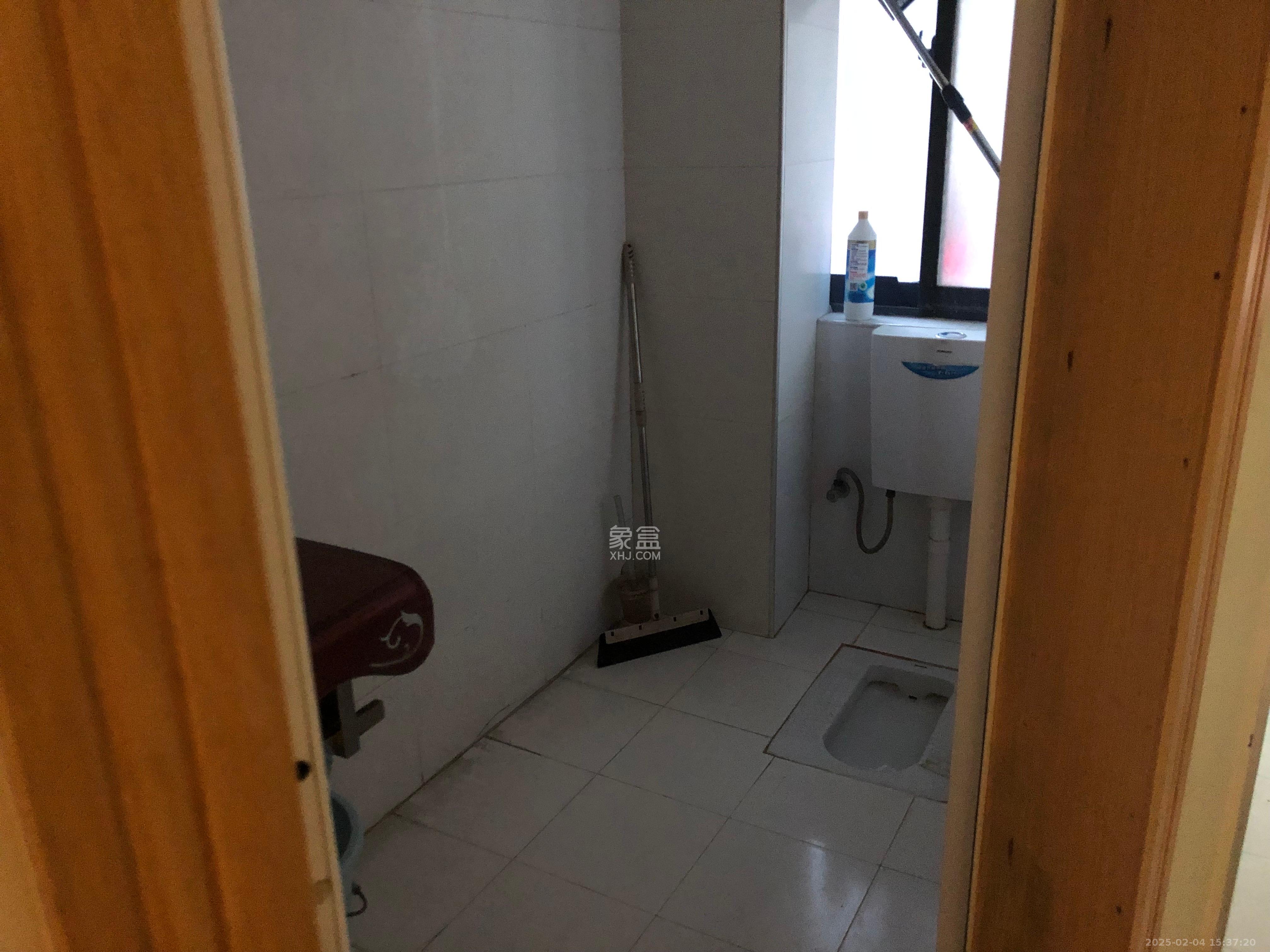 和庄  2室1厅1卫   1800.00元/月室内图