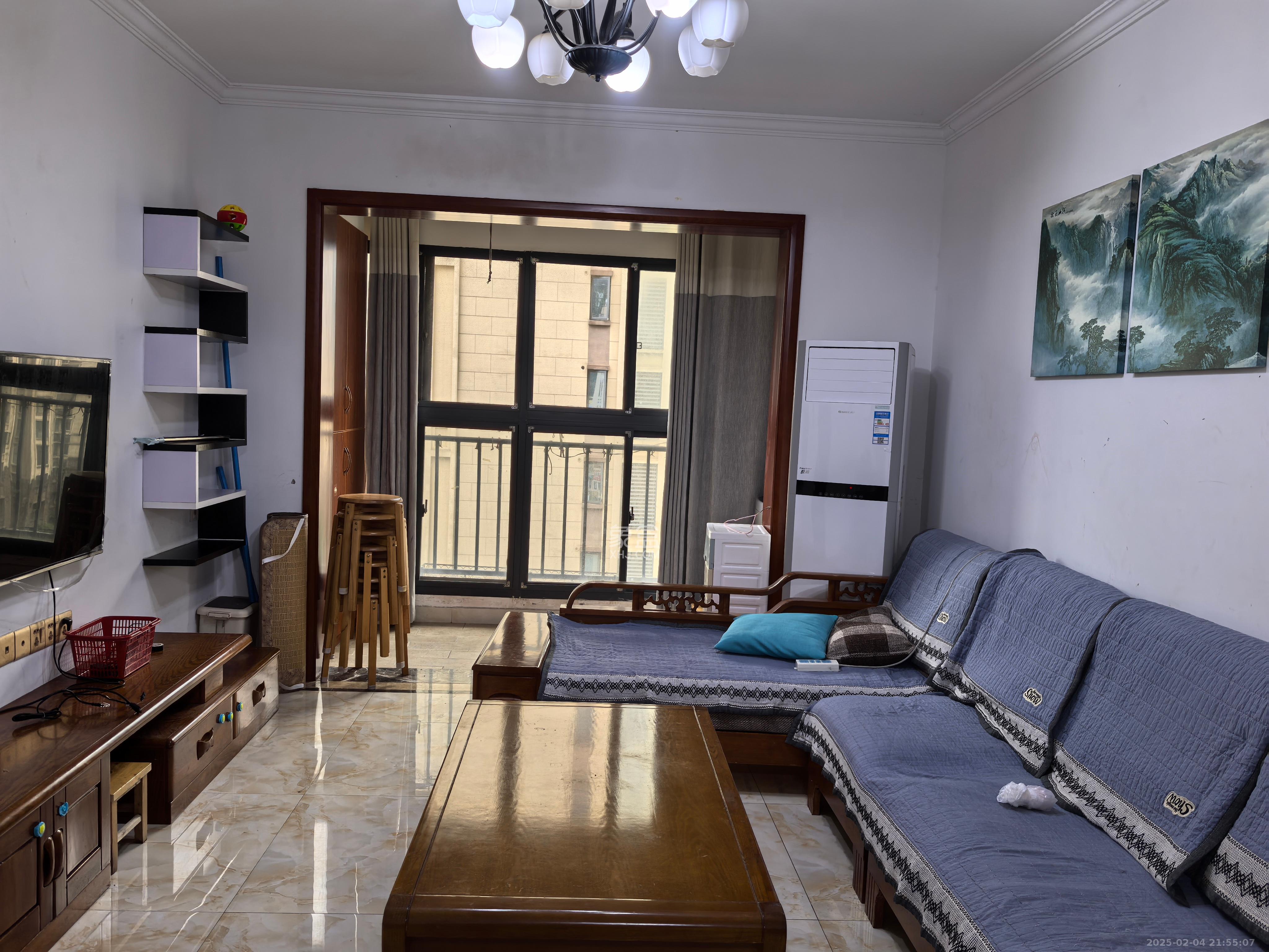 中海梅溪湖壹号  3室2厅1卫    2700.0元/月 中海梅溪湖壹号  3室2厅1卫    2700.0元/月室内图