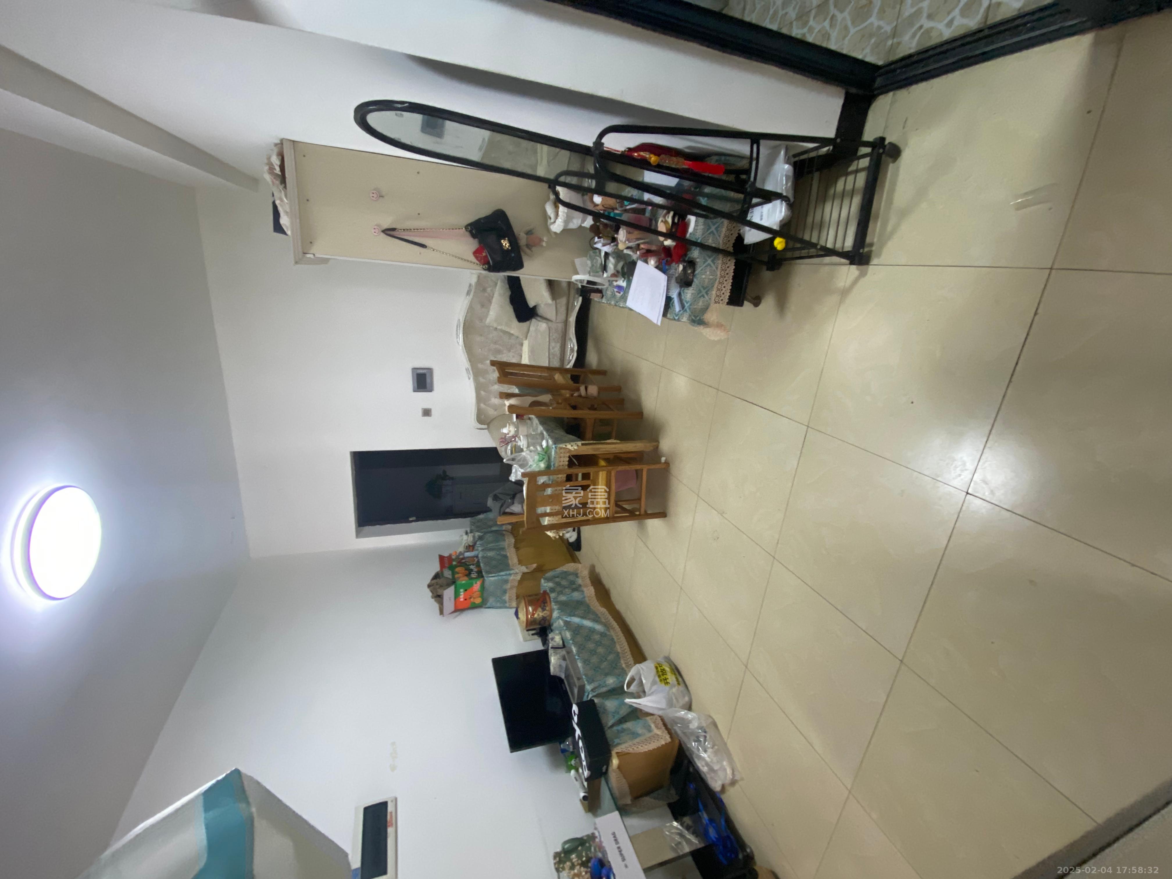 地华梅溪湖畔 2室2厅1卫 2100.0元/月 地华梅溪湖畔 2室2厅1卫 2100.0元/月室内图