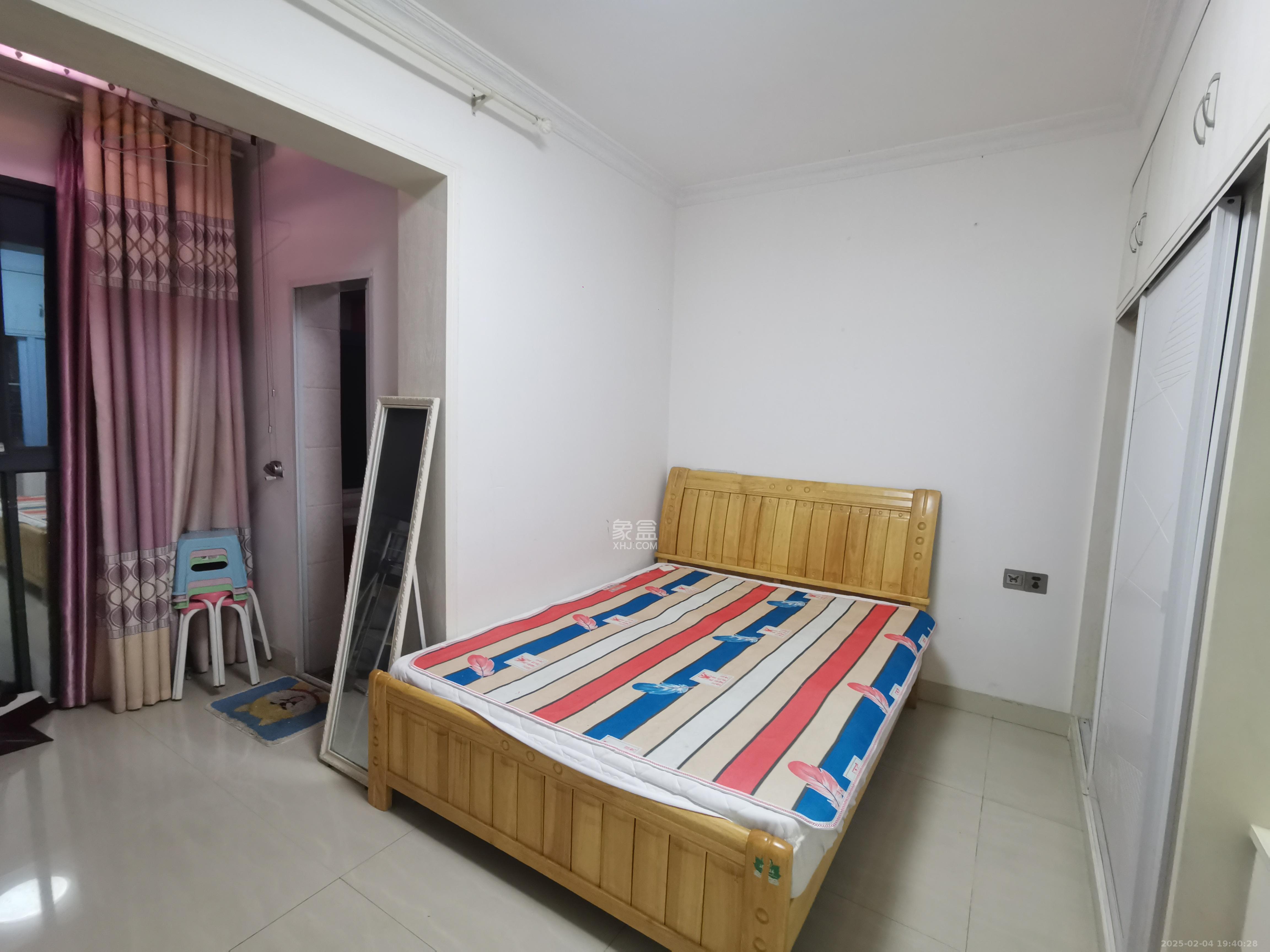 中南红领邦(红星嘉和苑) 1室1厅1卫 1600.0元/月 中南红领邦(红星嘉和苑) 1室1厅1卫 1600.0元/月室内图