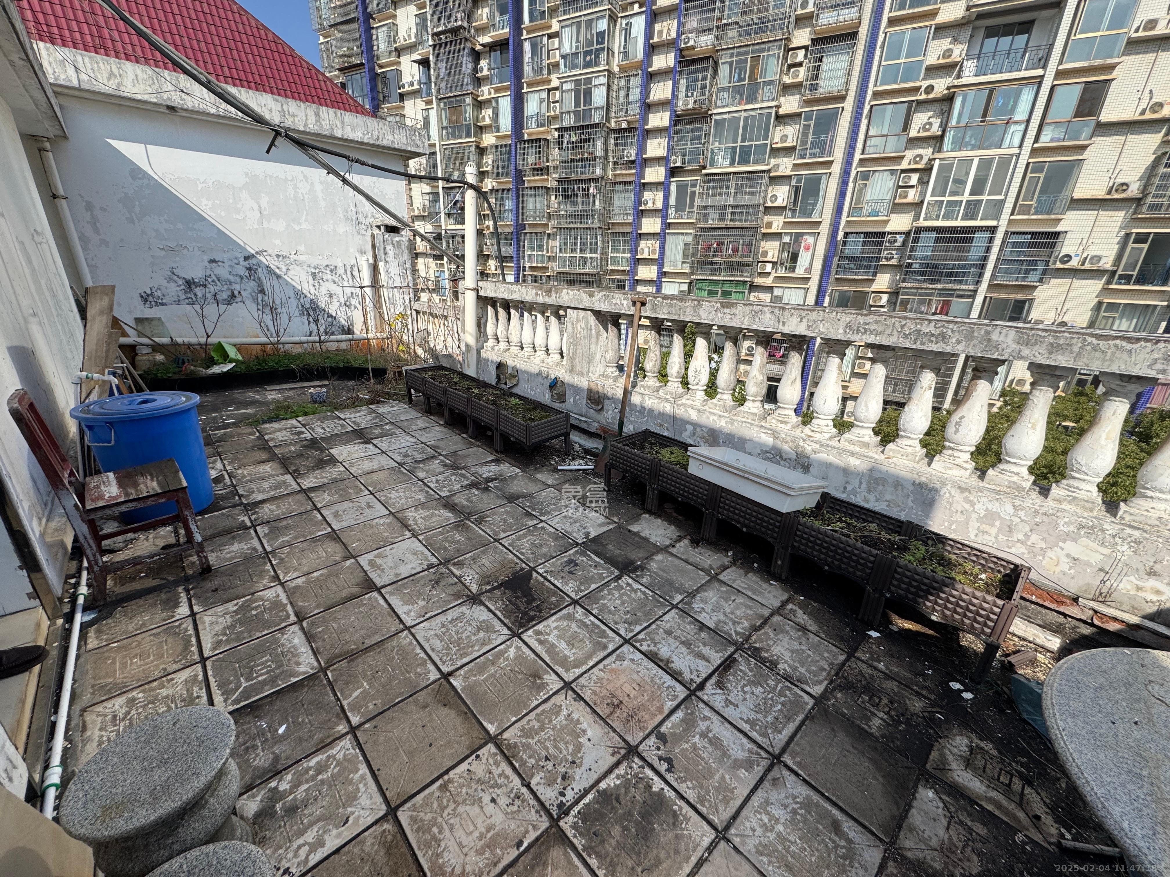 白沙花园  1室1厅1卫    3000.0元/月 白沙花园  1室1厅1卫    3000.0元/月室内图