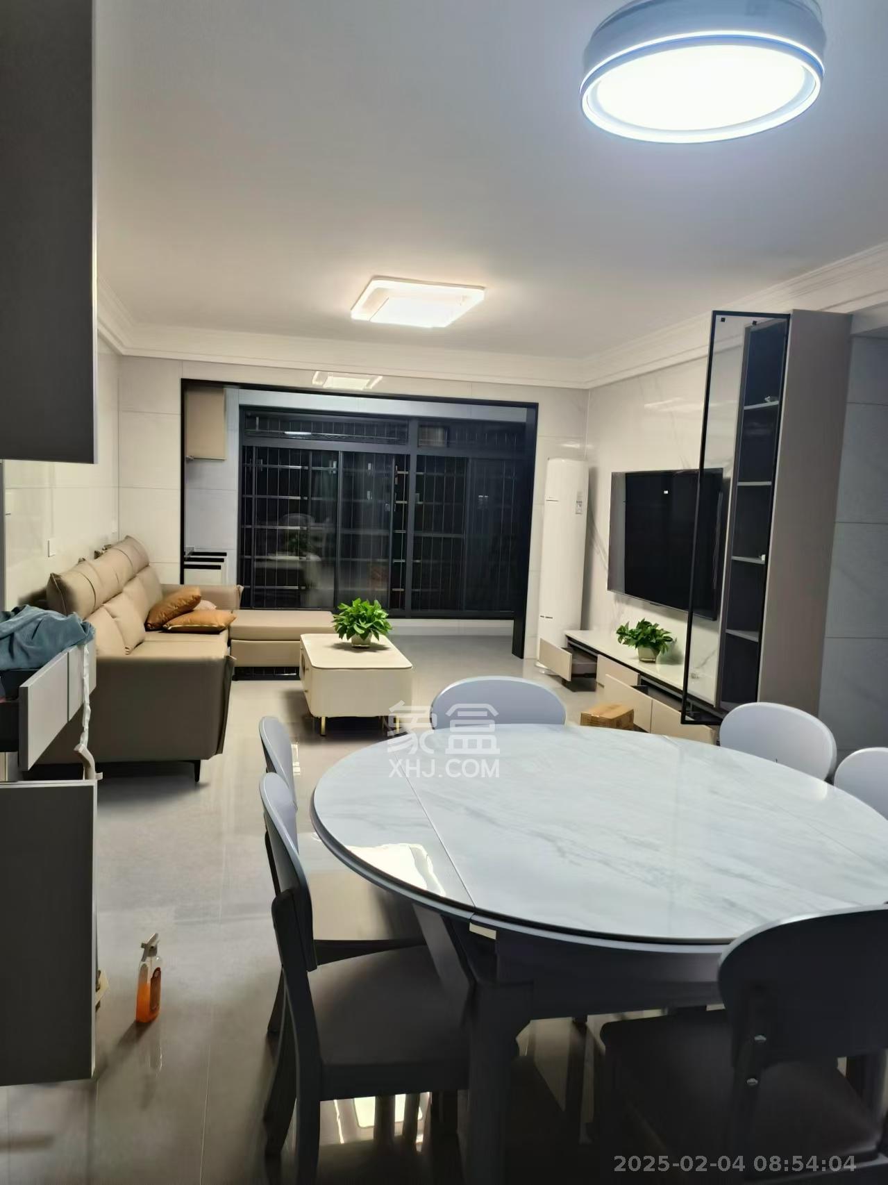 桥头家园三期 3室2厅2卫 2200.0元/月 桥头家园三期 3室2厅2卫 2200.0元/月室内图