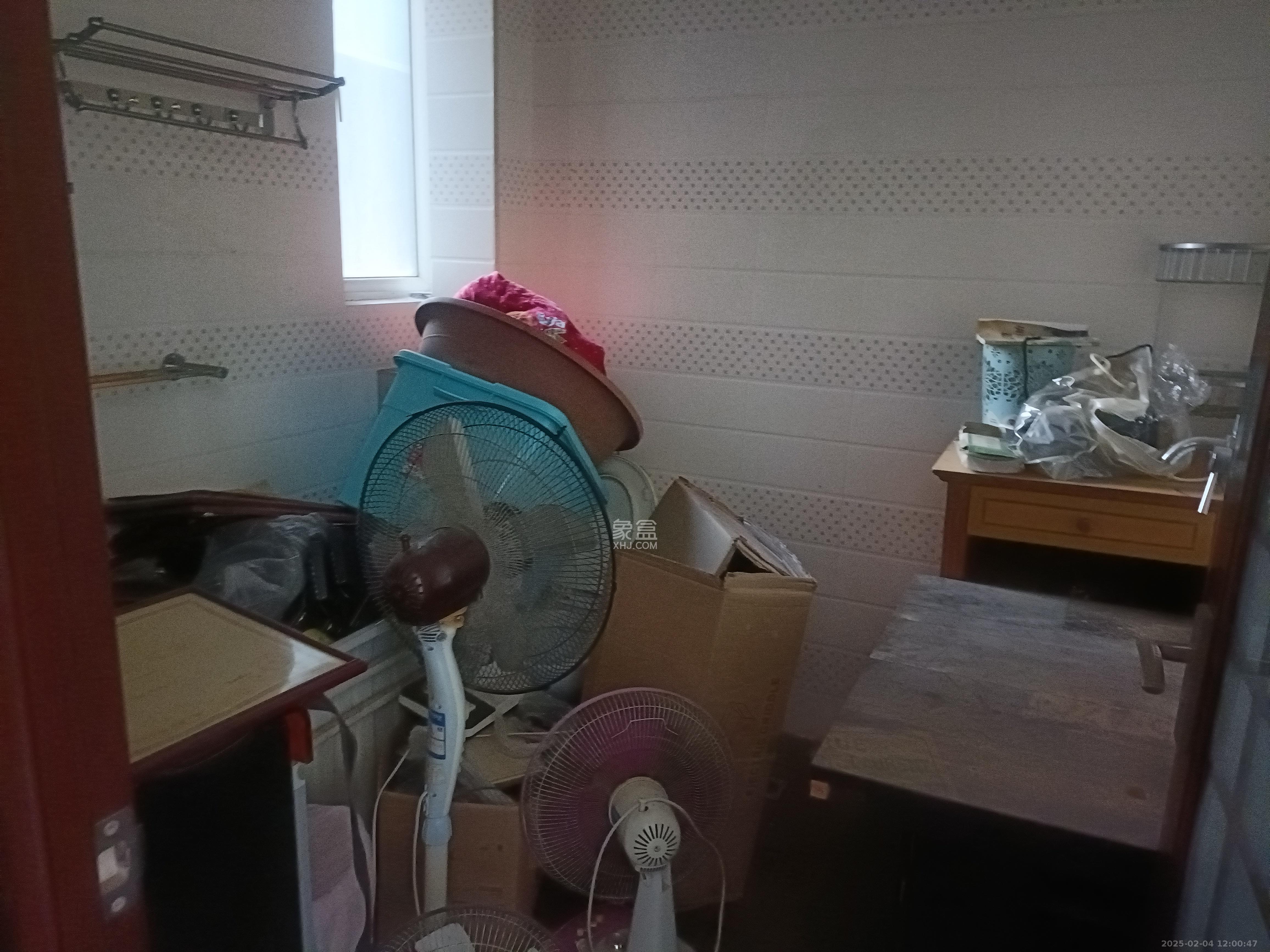 博雅湘水湾 3室2厅2卫 2000.0元/月 博雅湘水湾 3室2厅2卫 2000.0元/月室内图