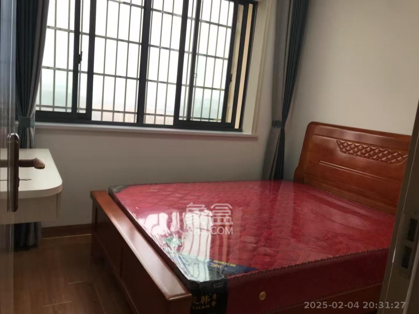 桥头家苑一期 3室2厅1卫 2000.0元/月 桥头家苑一期 3室2厅1卫 2000.0元/月室内图