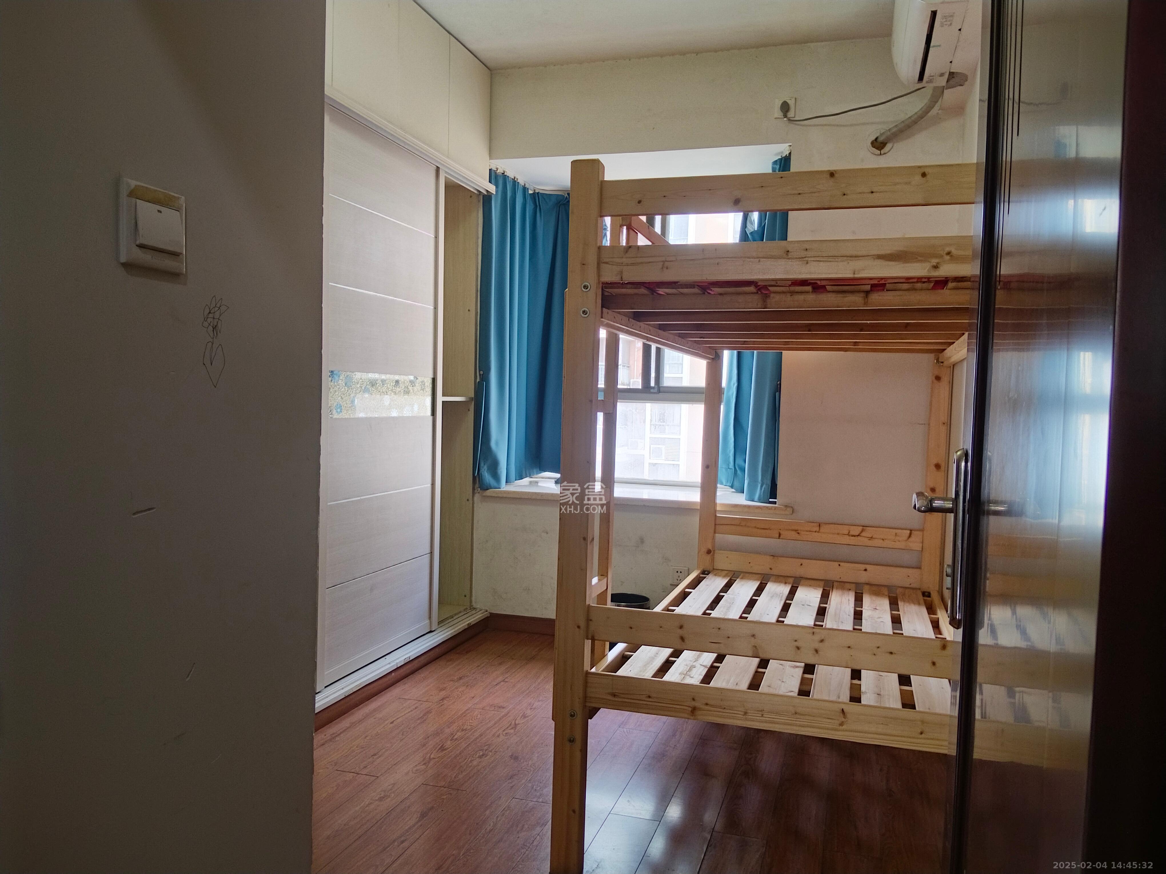 锦湘国际星城二期(锦雅苑) 4室2厅2卫 4000.0元/月 锦湘国际星城二期(锦雅苑) 4室2厅2卫 4000.0元/月室内图