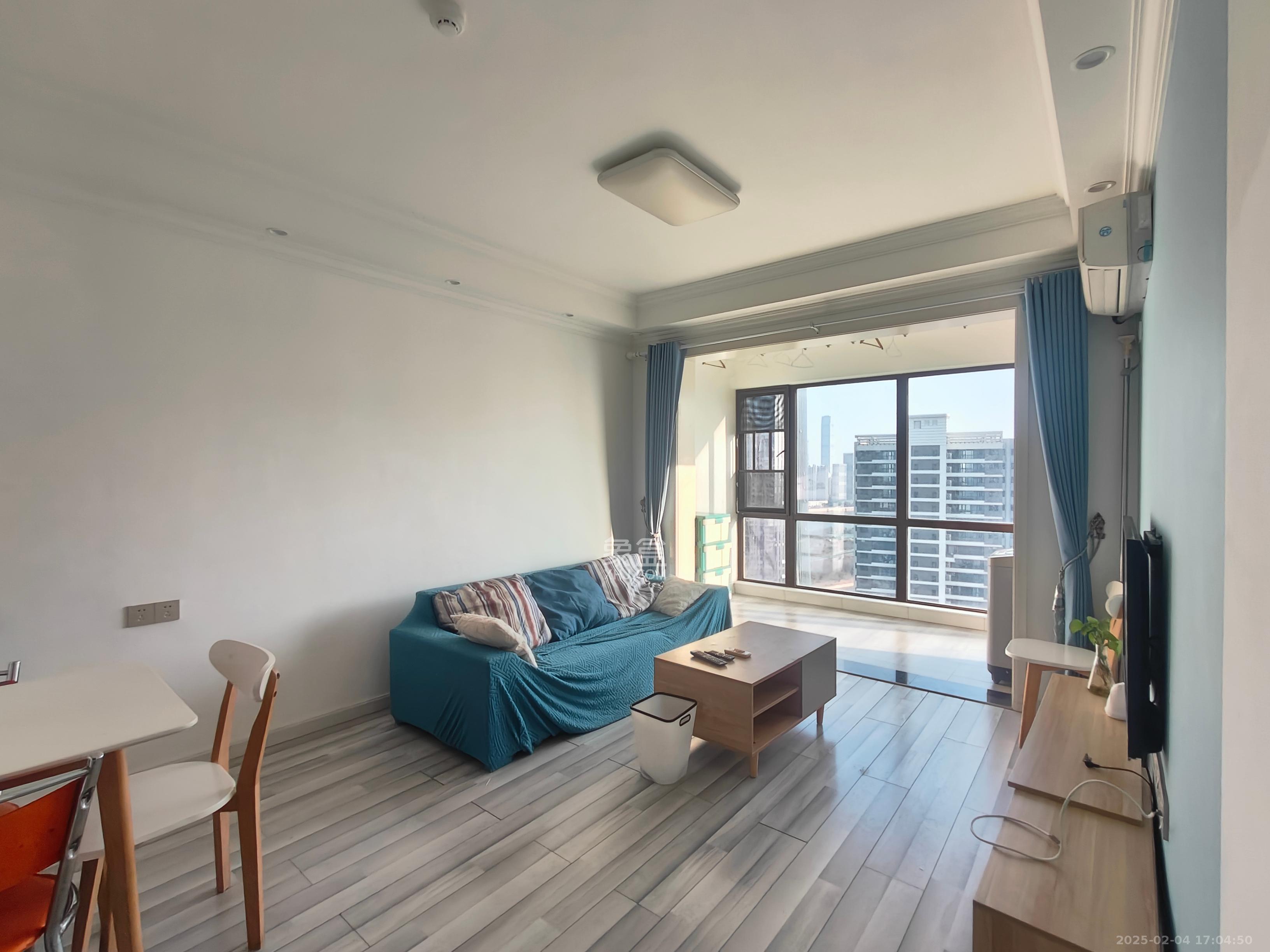 保利西海岸B区 2室1厅1卫 2700.0元/月 保利西海岸B区 2室1厅1卫 2700.0元/月室内图