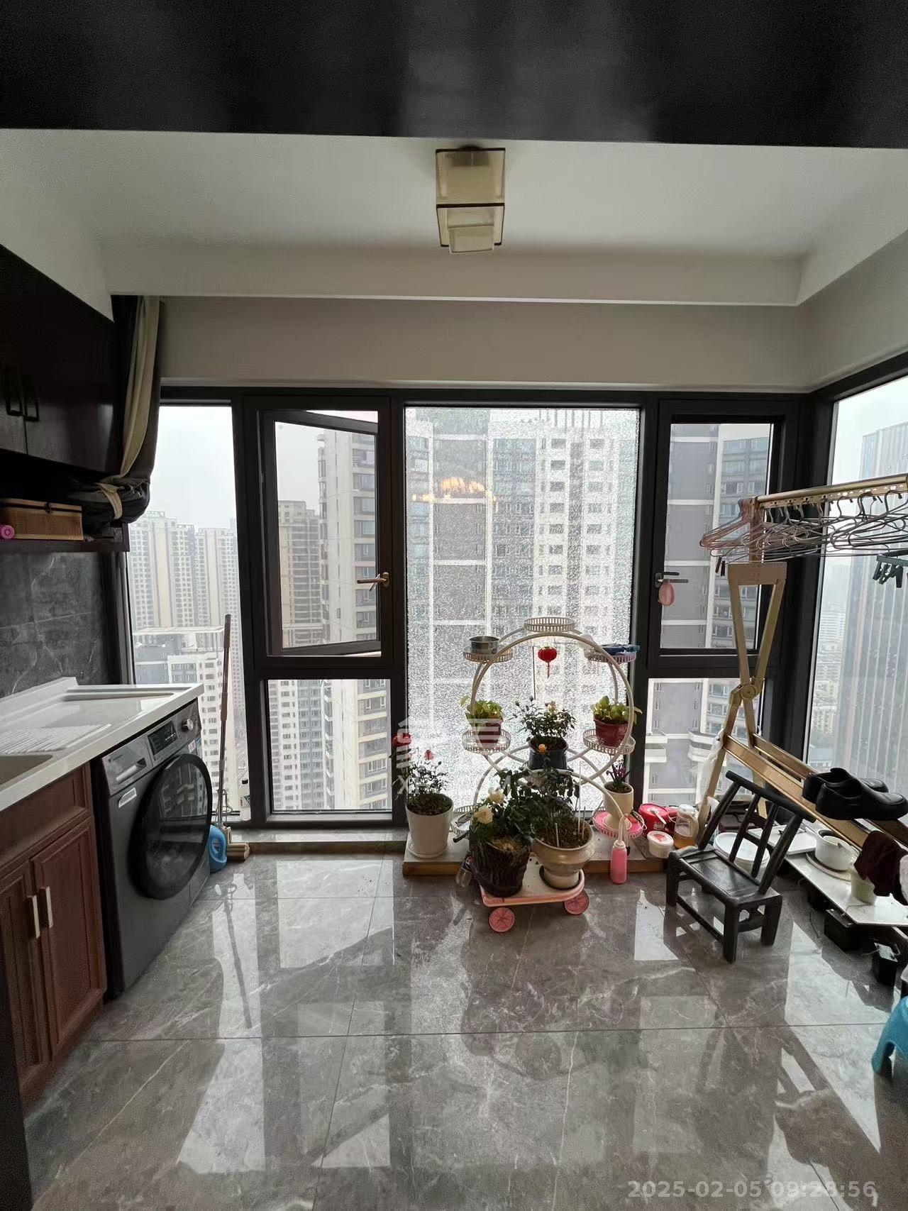 保利天禧D区 3室2厅1卫 3600.0元/月 保利天禧D区 3室2厅1卫 3600.0元/月室内图