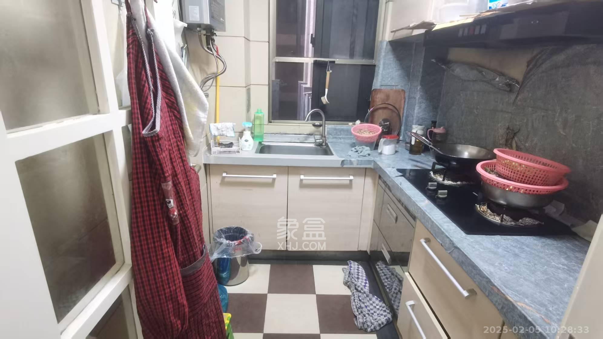 江山帝景雅典  3室2厅1卫    1800.0元/月 江山帝景雅典  3室2厅1卫    1800.0元/月室内图