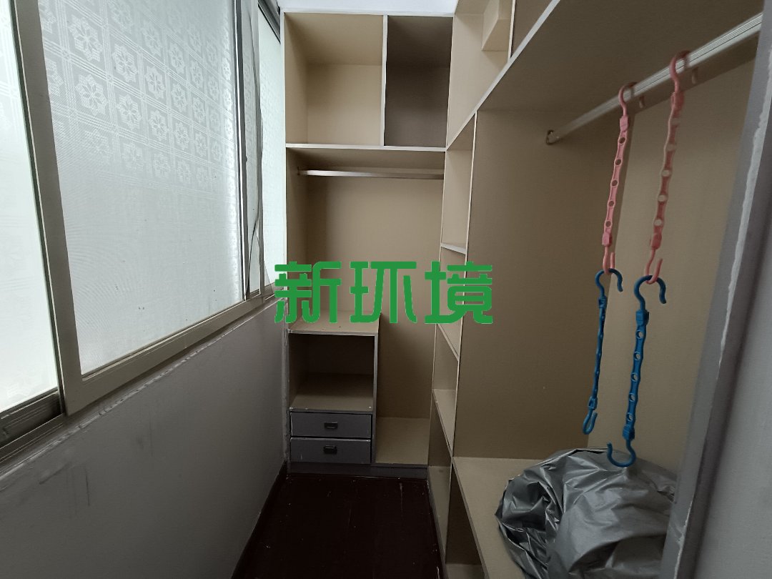 紫舞骊珠  3室2厅2卫   65.80万客厅