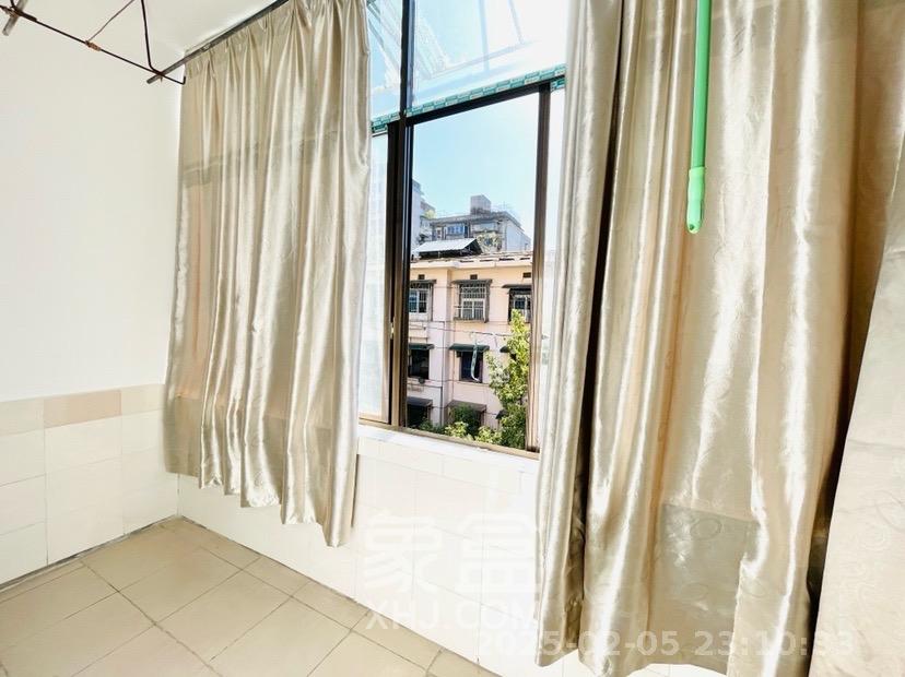 红旗区二片 2室1厅1卫 2300.0元/月 红旗区二片 2室1厅1卫 2300.0元/月室内图