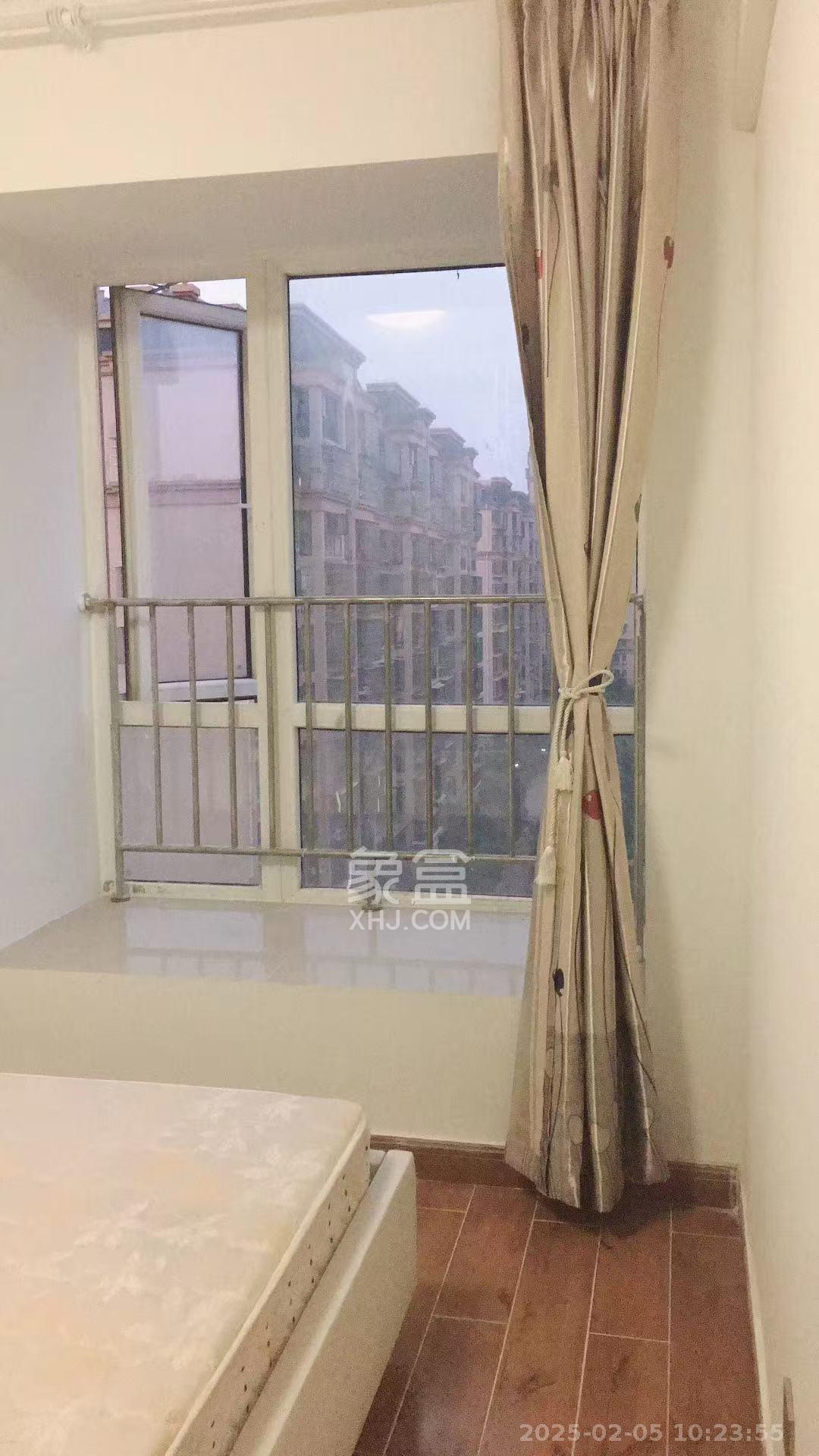 丰园城(鄱阳小区二期) 2室2厅1卫 1800.0元/月 丰园城(鄱阳小区二期) 2室2厅1卫 1800.0元/月室内图