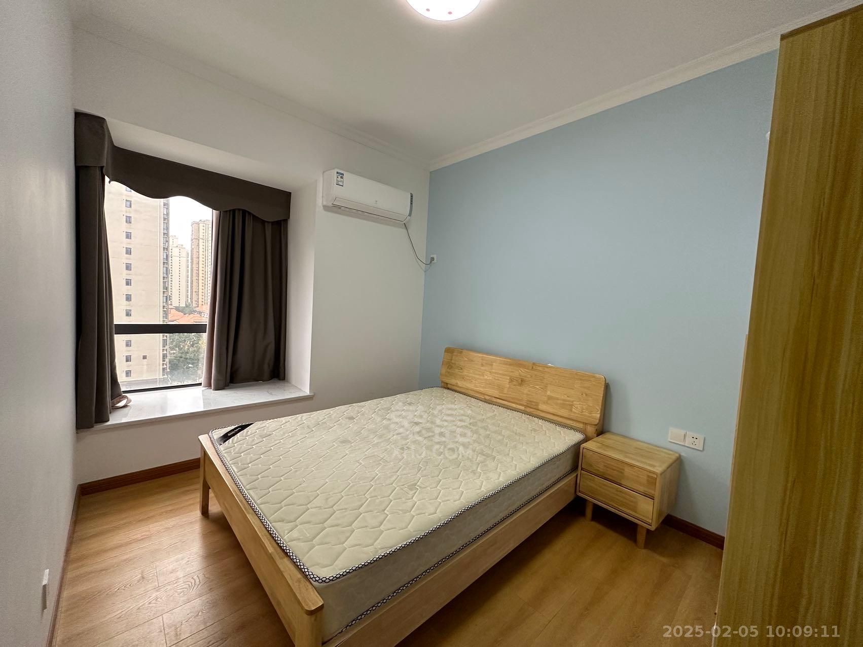 山水洲城华晨第一城 2室2厅1卫 1700.0元/月 山水洲城华晨第一城 2室2厅1卫 1700.0元/月室内图