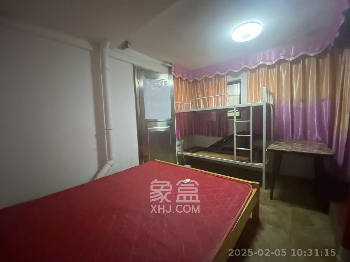 锦湘国际星城三期(锦绣苑) 1室1厅1卫 1700.0元/月 锦湘国际星城三期(锦绣苑) 1室1厅1卫 1700.0元/月室内图