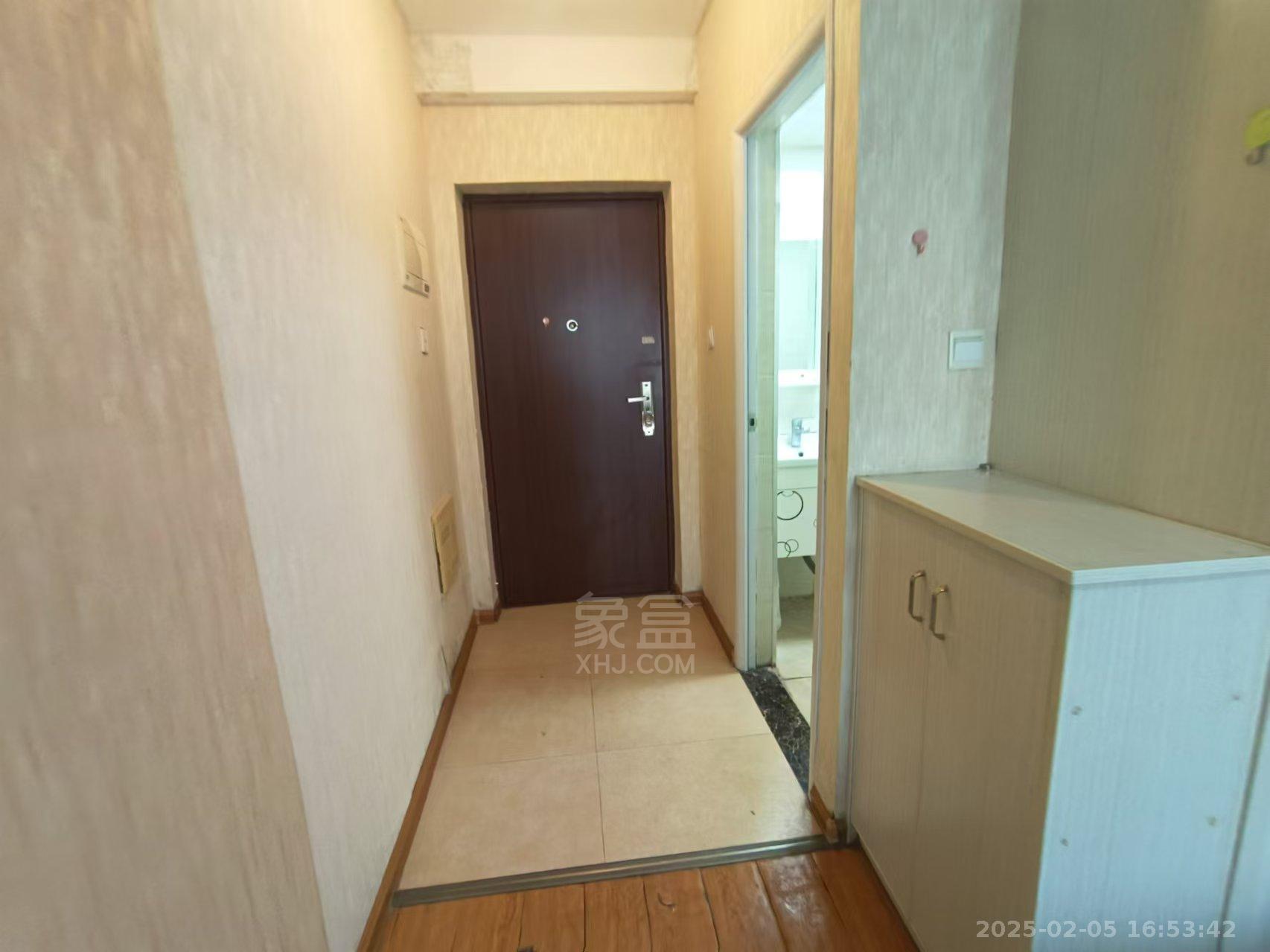 中建御山和苑  1室1厅1卫   1100.00元/月室内图