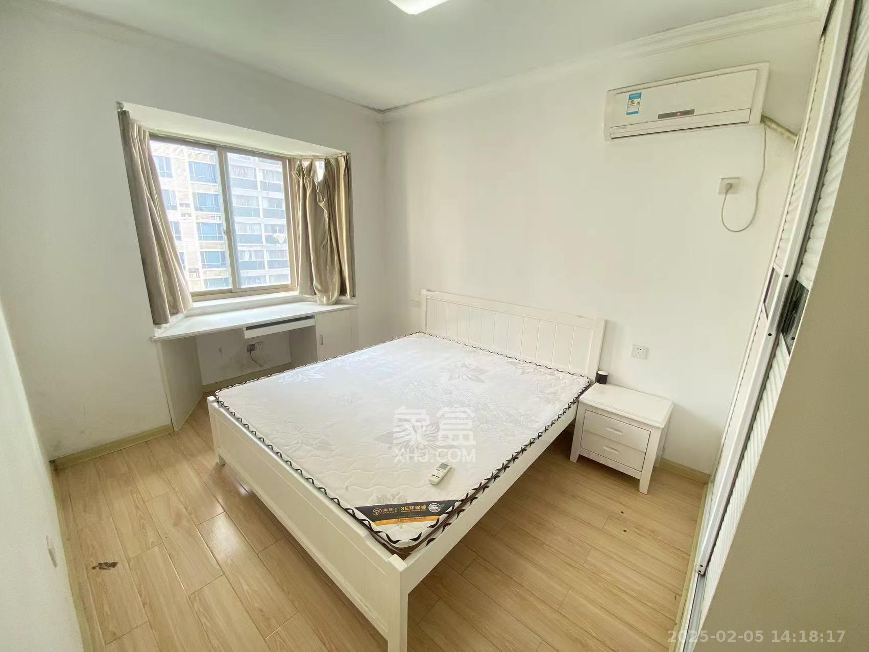 层上观邸 3室1厅1卫 2400.0元/月 层上观邸 3室1厅1卫 2400.0元/月室内图