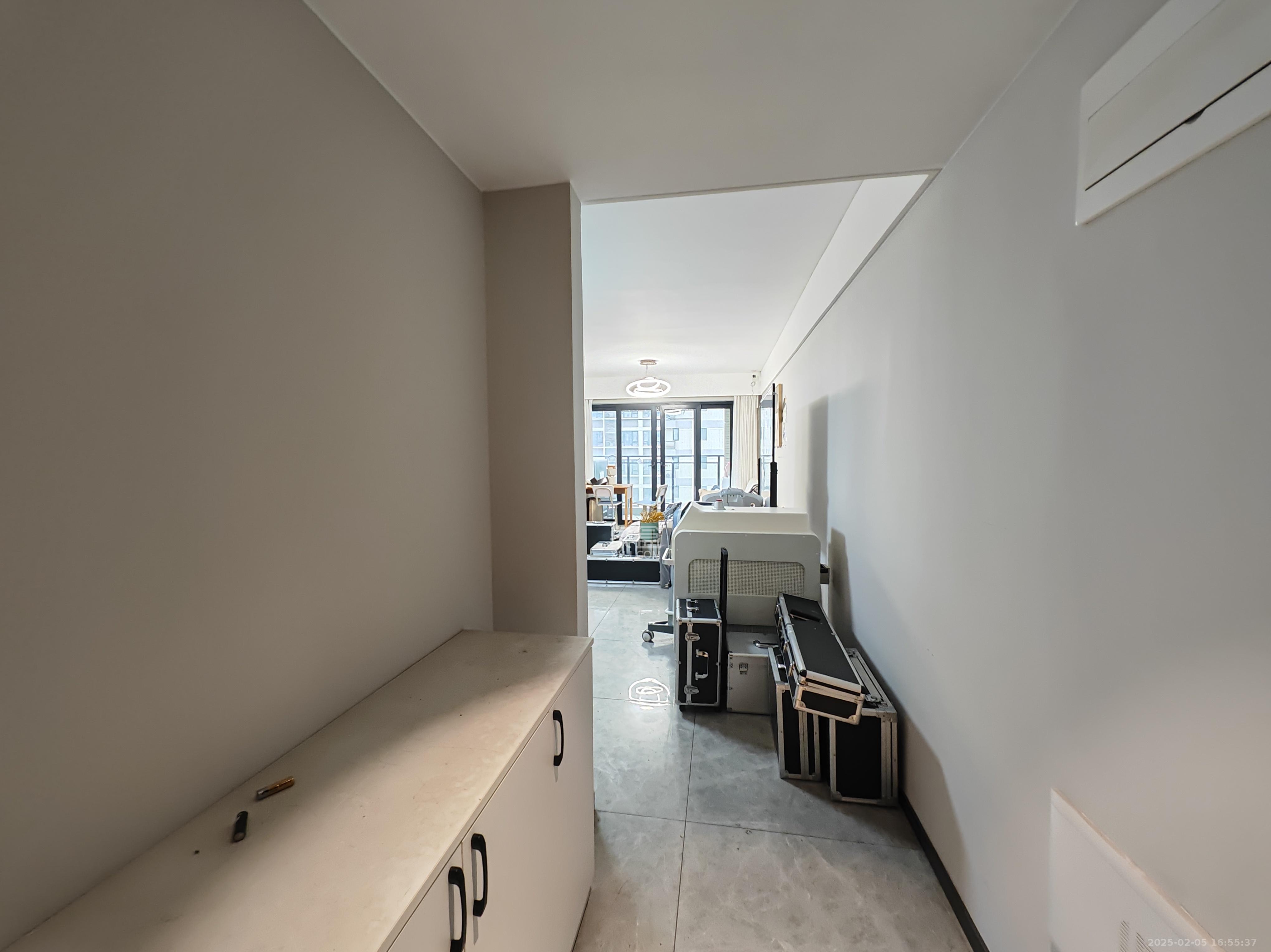 时代年华 3室2厅2卫 2000.0元/月 时代年华 3室2厅2卫 2000.0元/月室内图