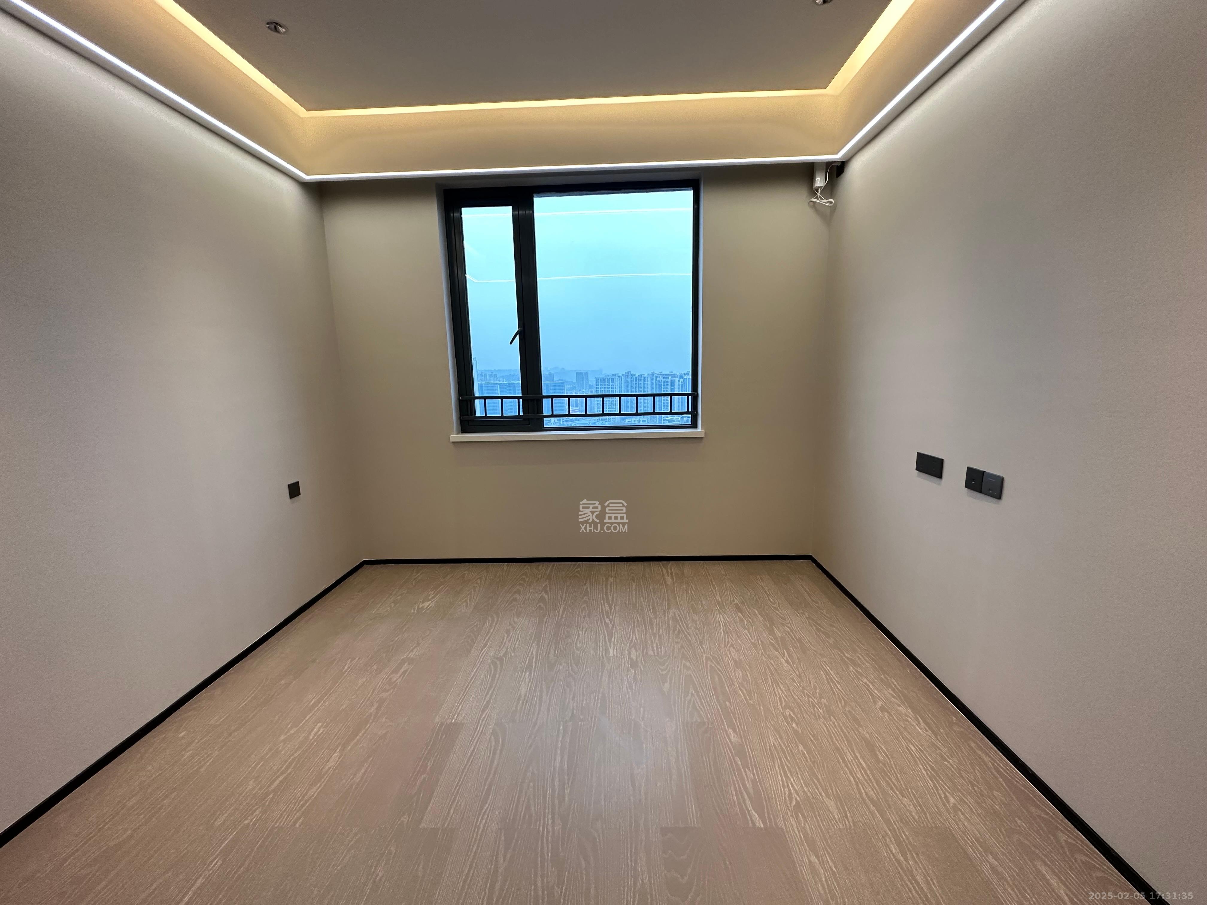 旭辉铂悦湘江  4室2厅2卫   17000.00元/月室内图