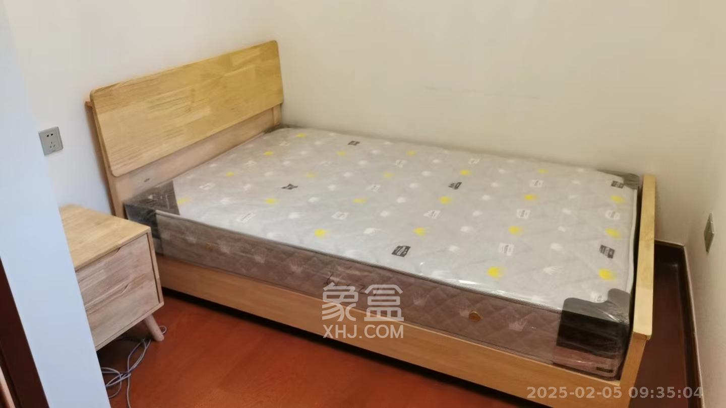 恒大文化旅游城A区  3室1厅2卫    1800.0元/月 恒大文化旅游城A区  3室1厅2卫    1800.0元/月室内图