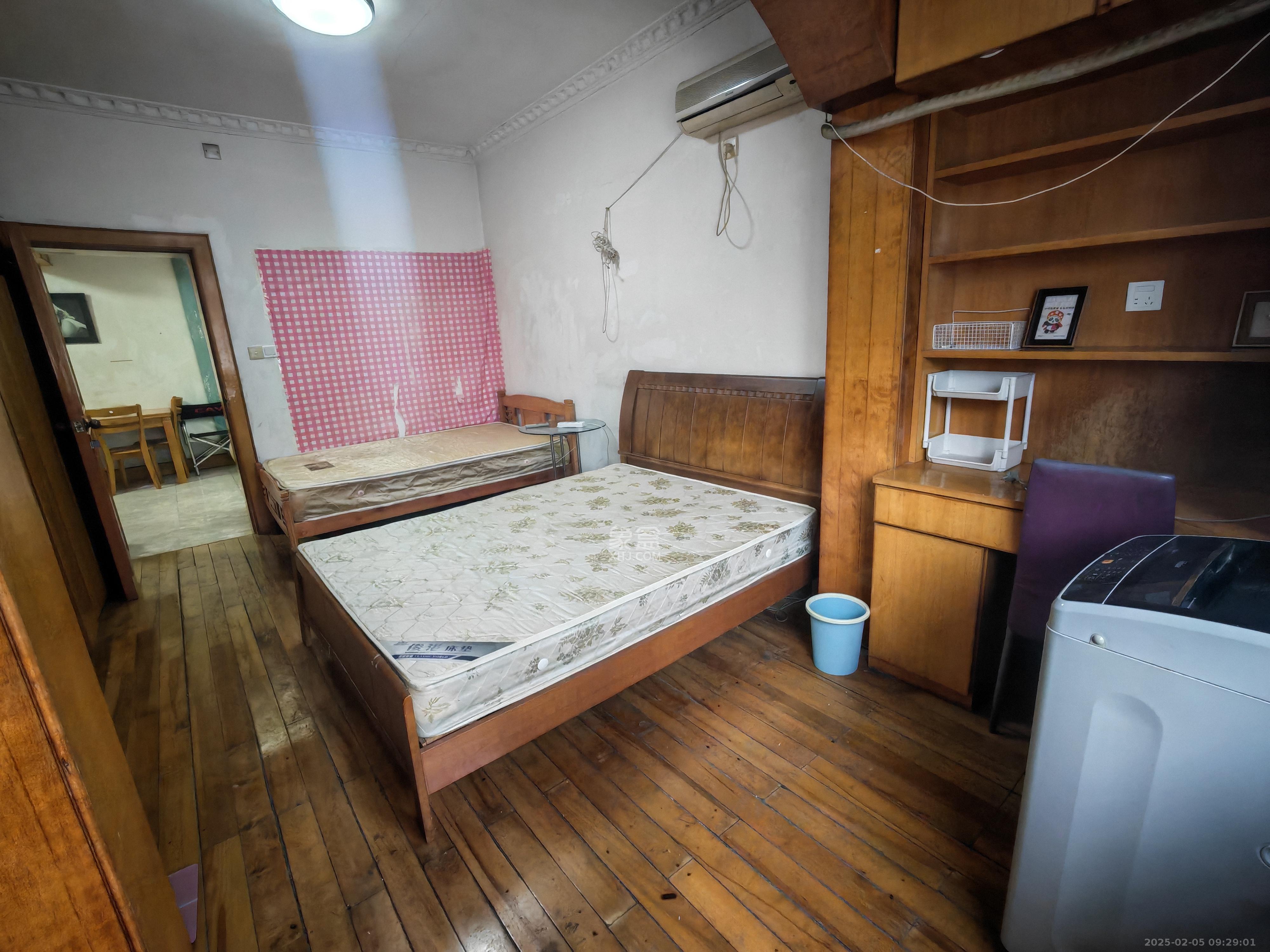 通程物流宿舍 1室1厅1卫 1300.0元/月 通程物流宿舍 1室1厅1卫 1300.0元/月室内图