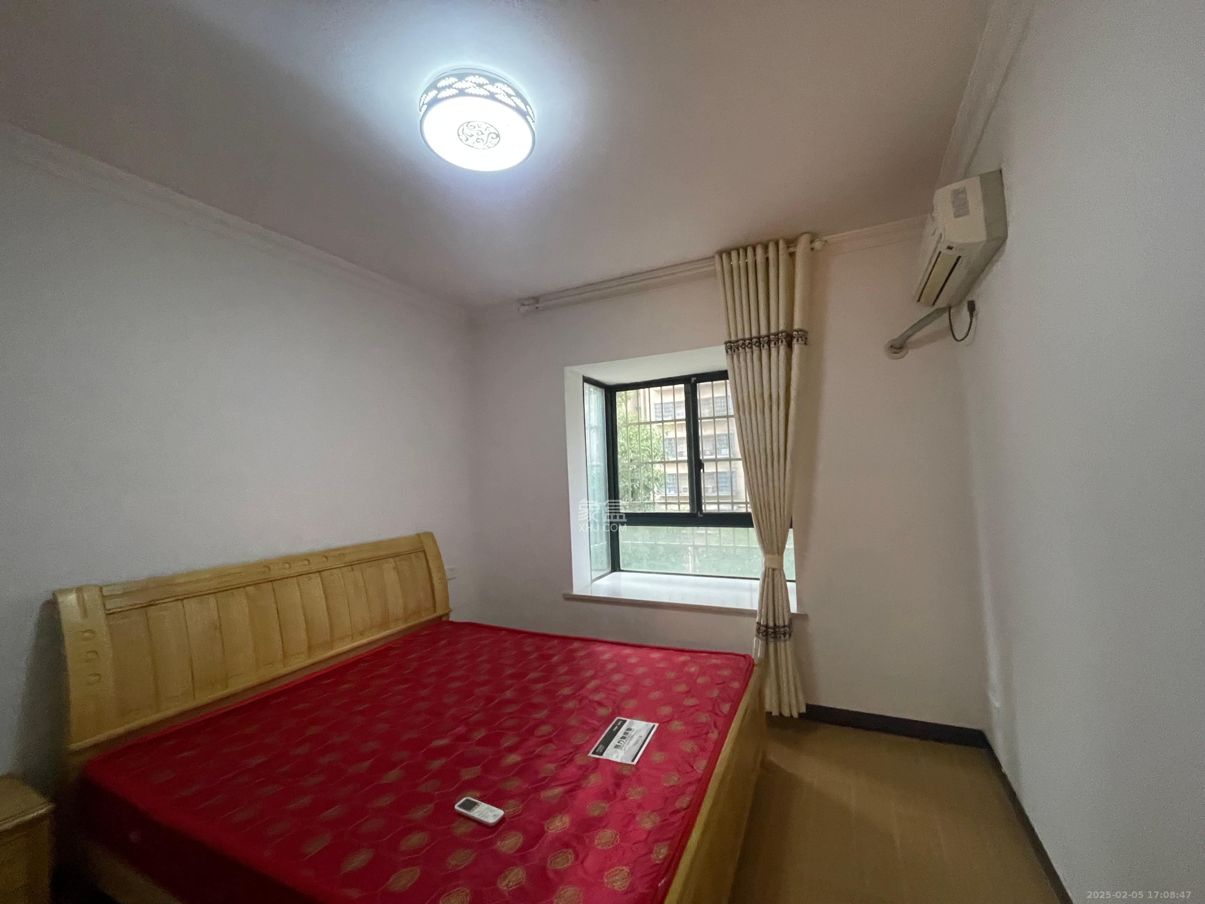 岳华嘉园 2室2厅1卫 2000.0元/月 岳华嘉园 2室2厅1卫 2000.0元/月室内图