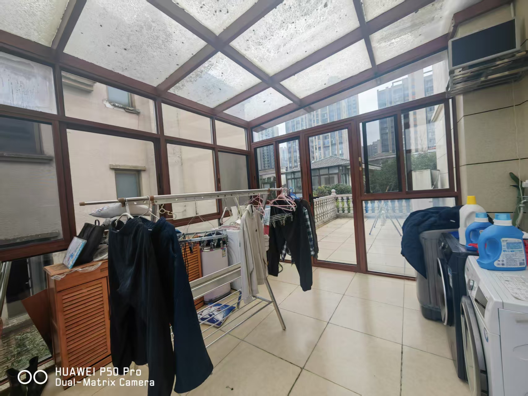 碧桂园 5室2厅4卫 368.8万 碧桂园 5室2厅4卫 368.8万卧室