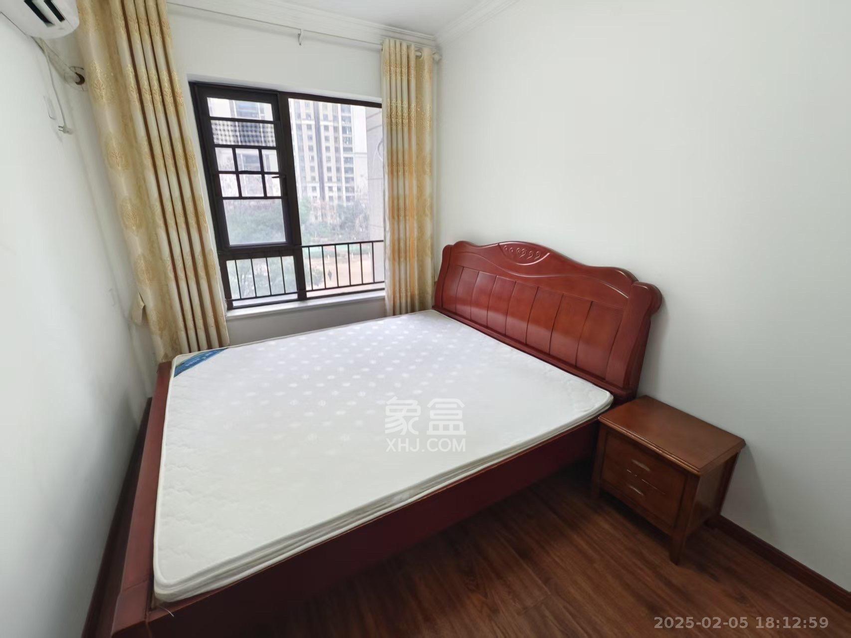 卓越浅水湾 4室2厅1卫 3000.0元/月 卓越浅水湾 4室2厅1卫 3000.0元/月室内图