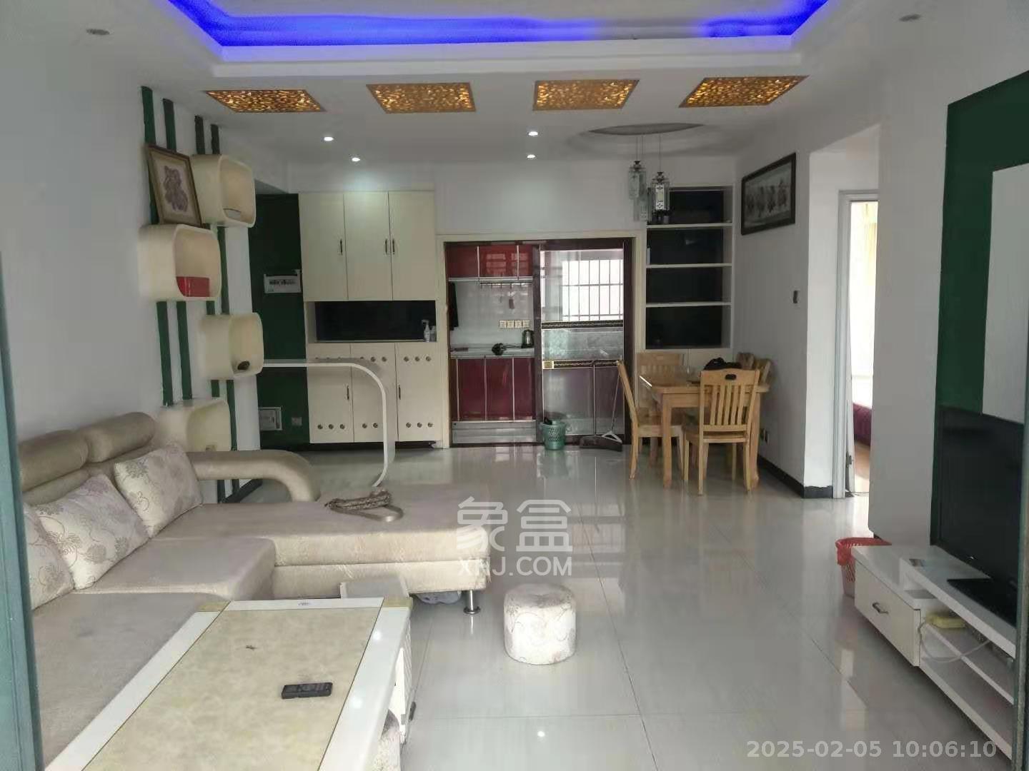 麓谷公馆(涉外国际公馆) 1室1厅1卫 2100.0元/月 麓谷公馆(涉外国际公馆) 1室1厅1卫 2100.0元/月室内图