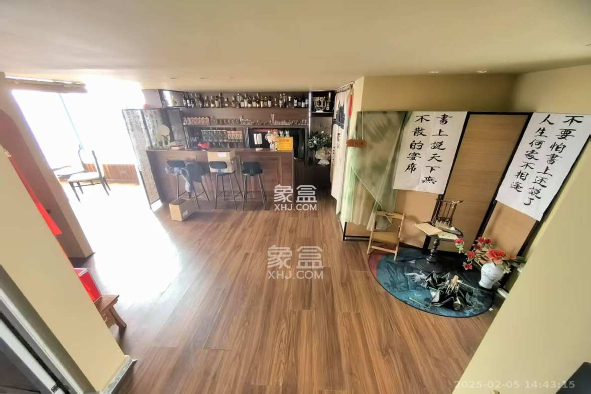 京武浪琴山三期(京武中心) 4室2厅2卫 6700.0元/月 京武浪琴山三期(京武中心) 4室2厅2卫 6700.0元/月室内图