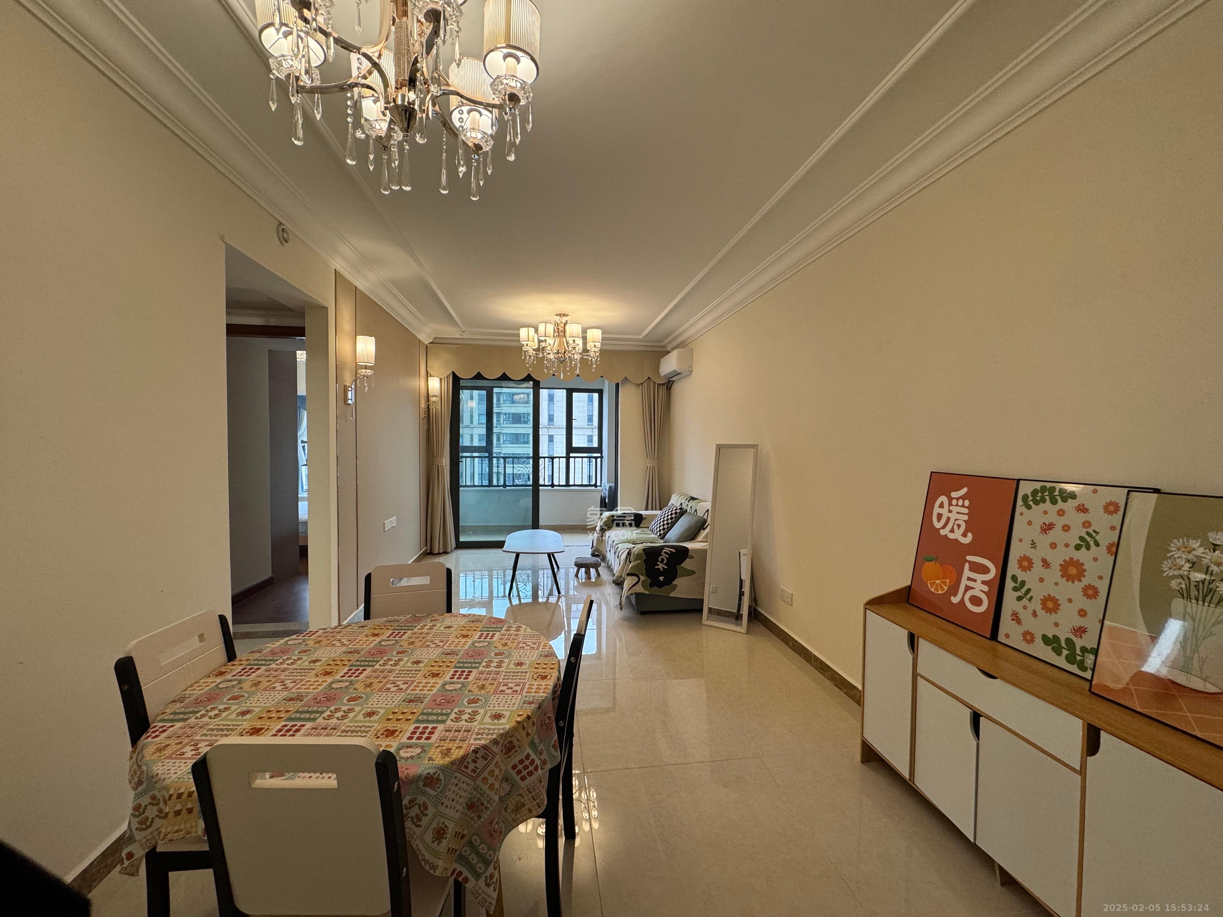 恒大御景半岛 2室2厅1卫 1500.0元/月 恒大御景半岛 2室2厅1卫 1500.0元/月室内图